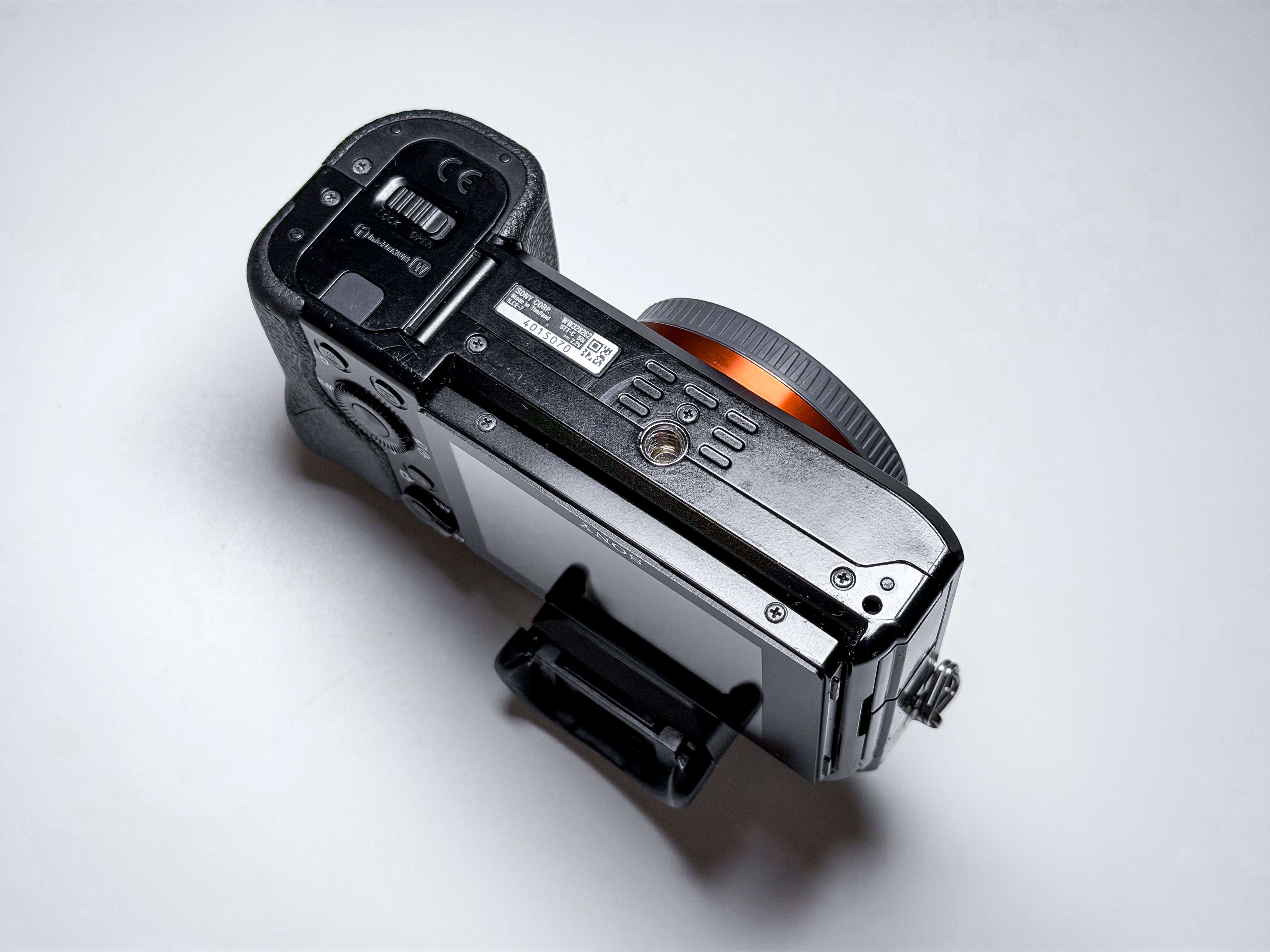 Sony A7 Full Frame Mirrorless + 28-70 OSS - 1 Year Warranty, Perfectly Working