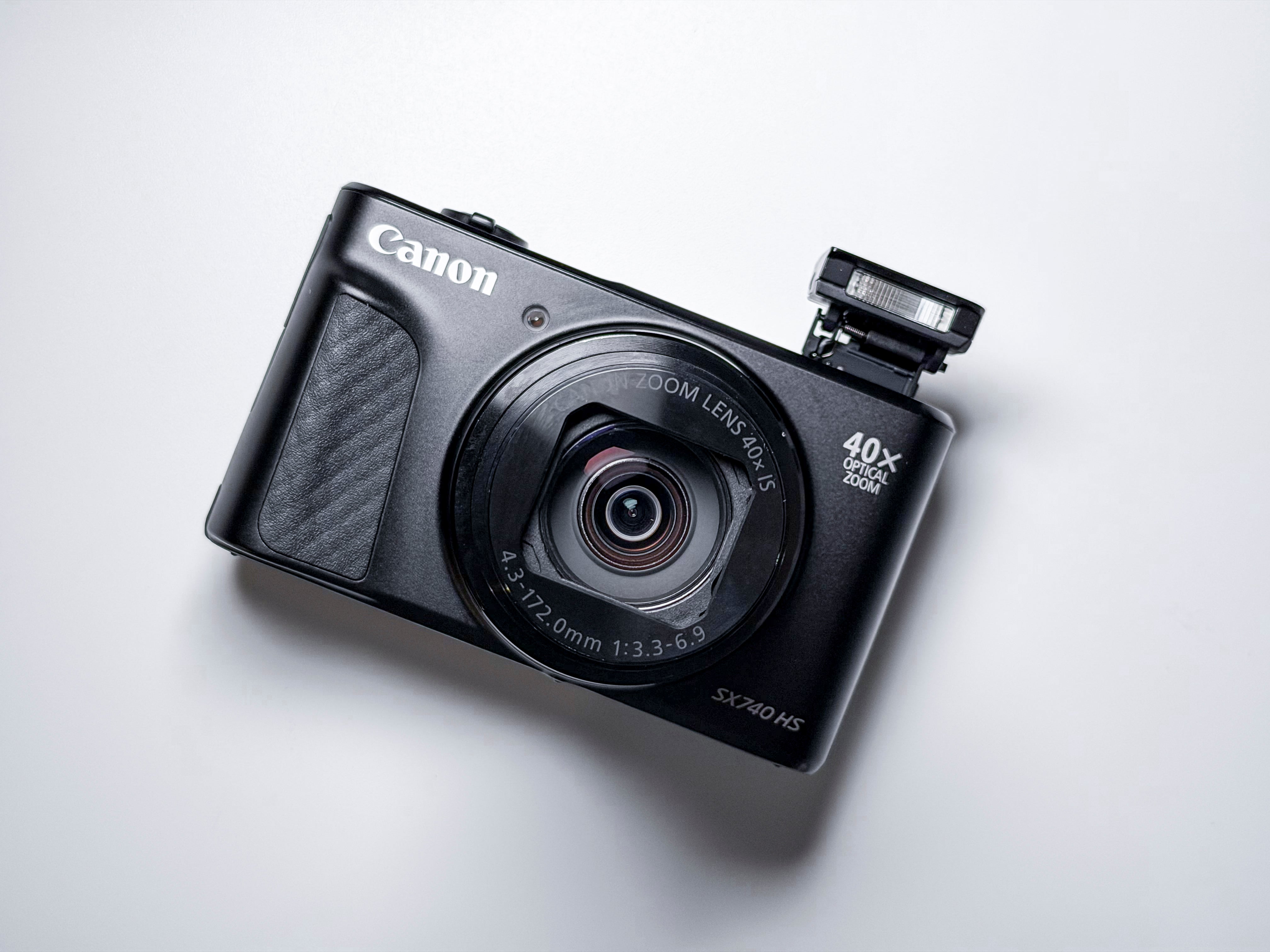 Canon SX740 HS Powershot 40x Zoom - Mint, 1 Year Warranty SX 740