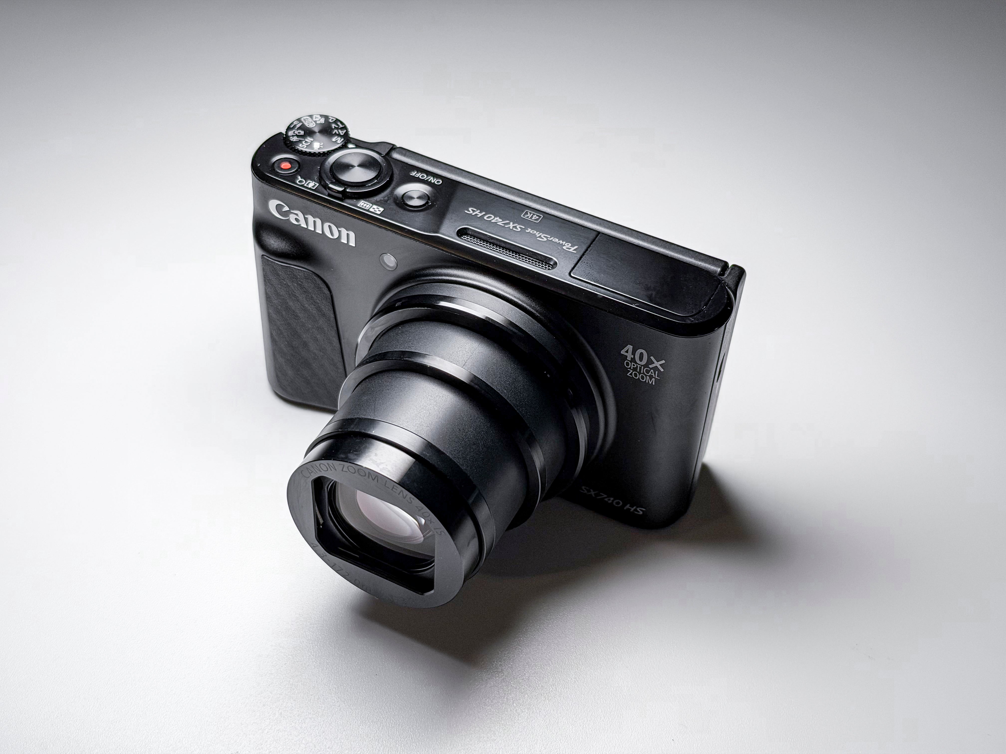 Canon SX740 HS Powershot 40x Zoom - Mint, 1 Year Warranty SX 740