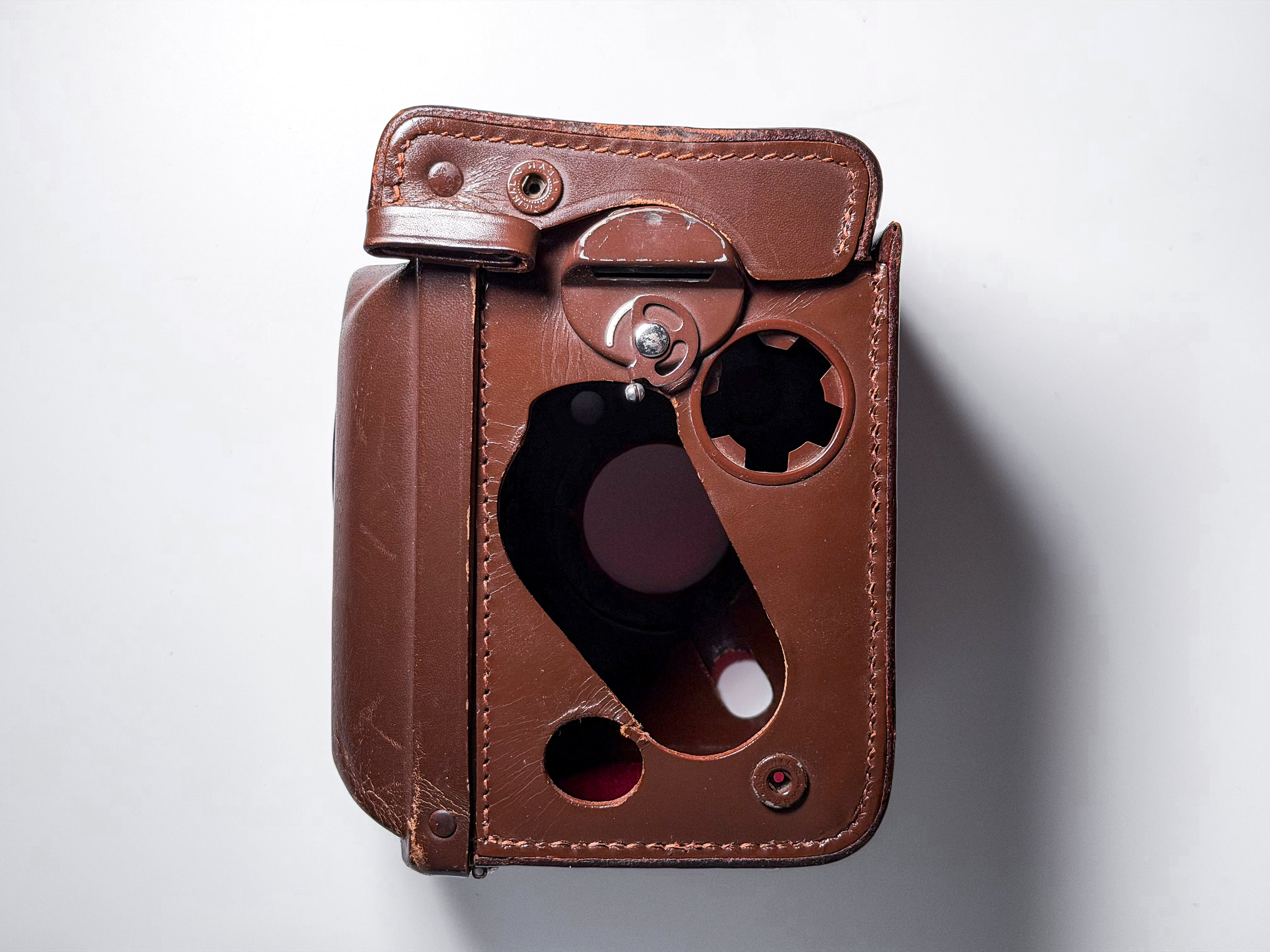 Rolleiflex 2.8F Medium Format TLR Planar, Excellent Film Tested with Accessories