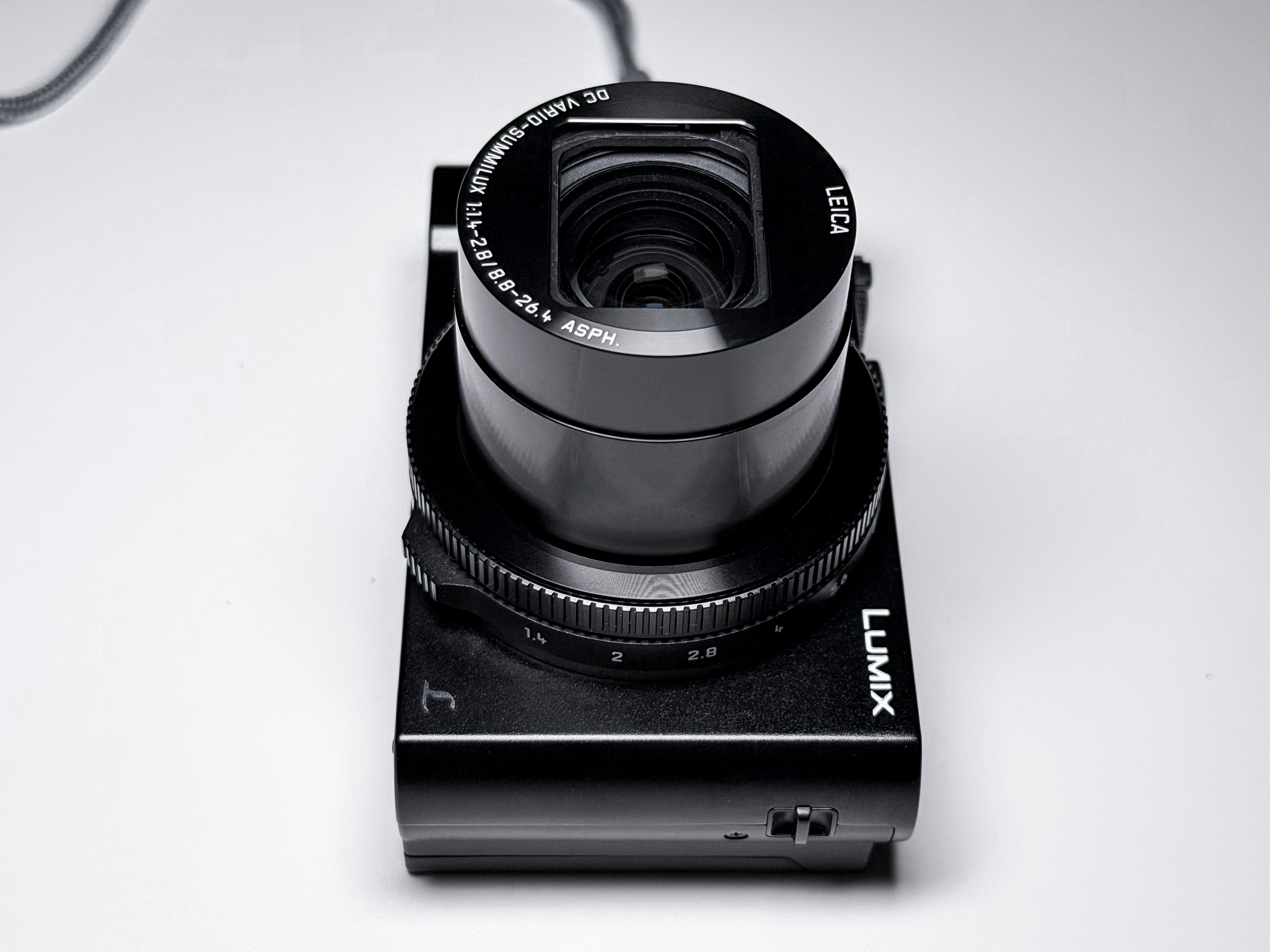 Panasonic Lumix LX15 LX10 with Leica Summilux 4K - Warranty, Excellent Condition