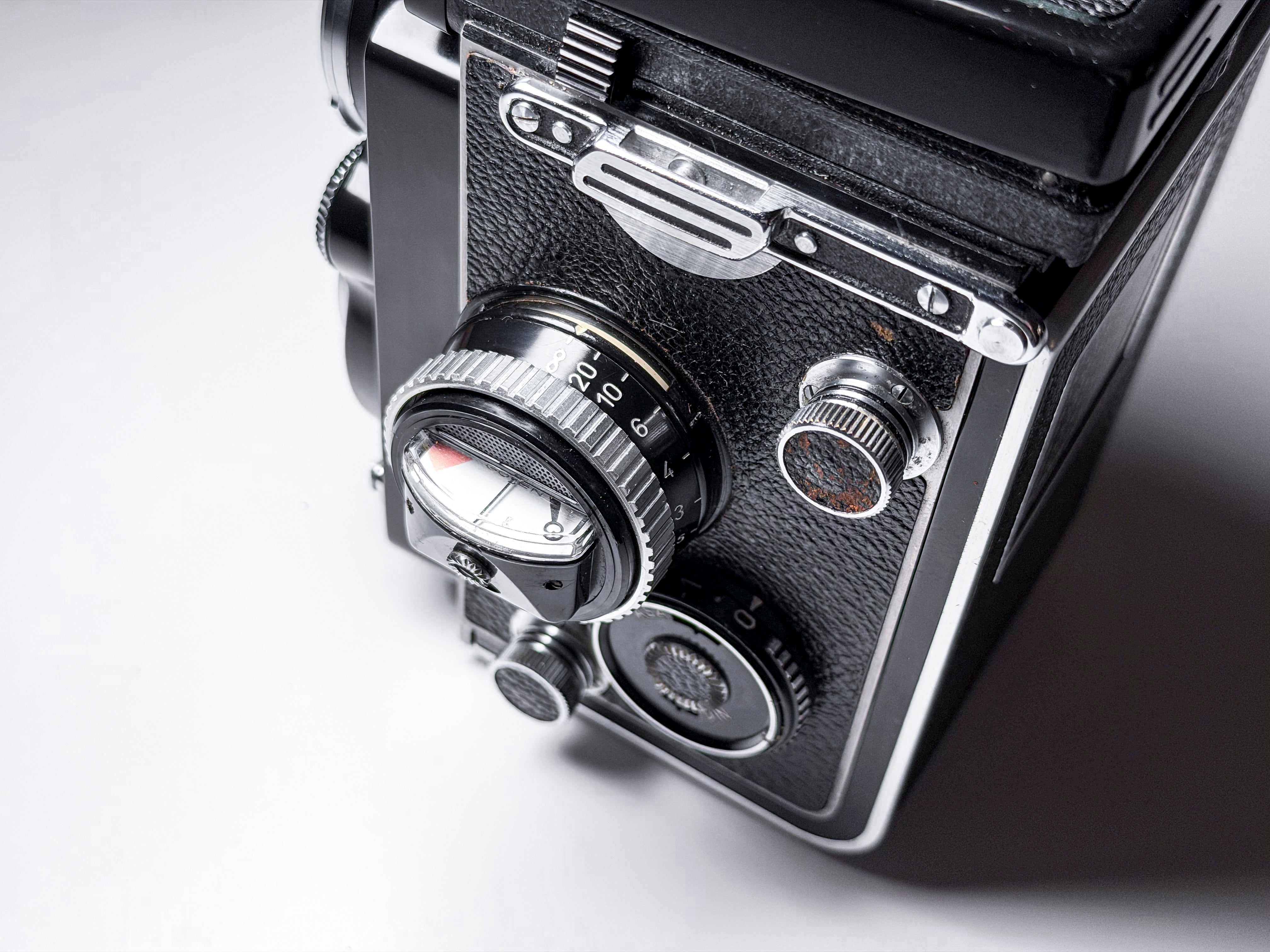 Rolleiflex 2.8F Medium Format TLR Planar, Excellent Film Tested with Accessories