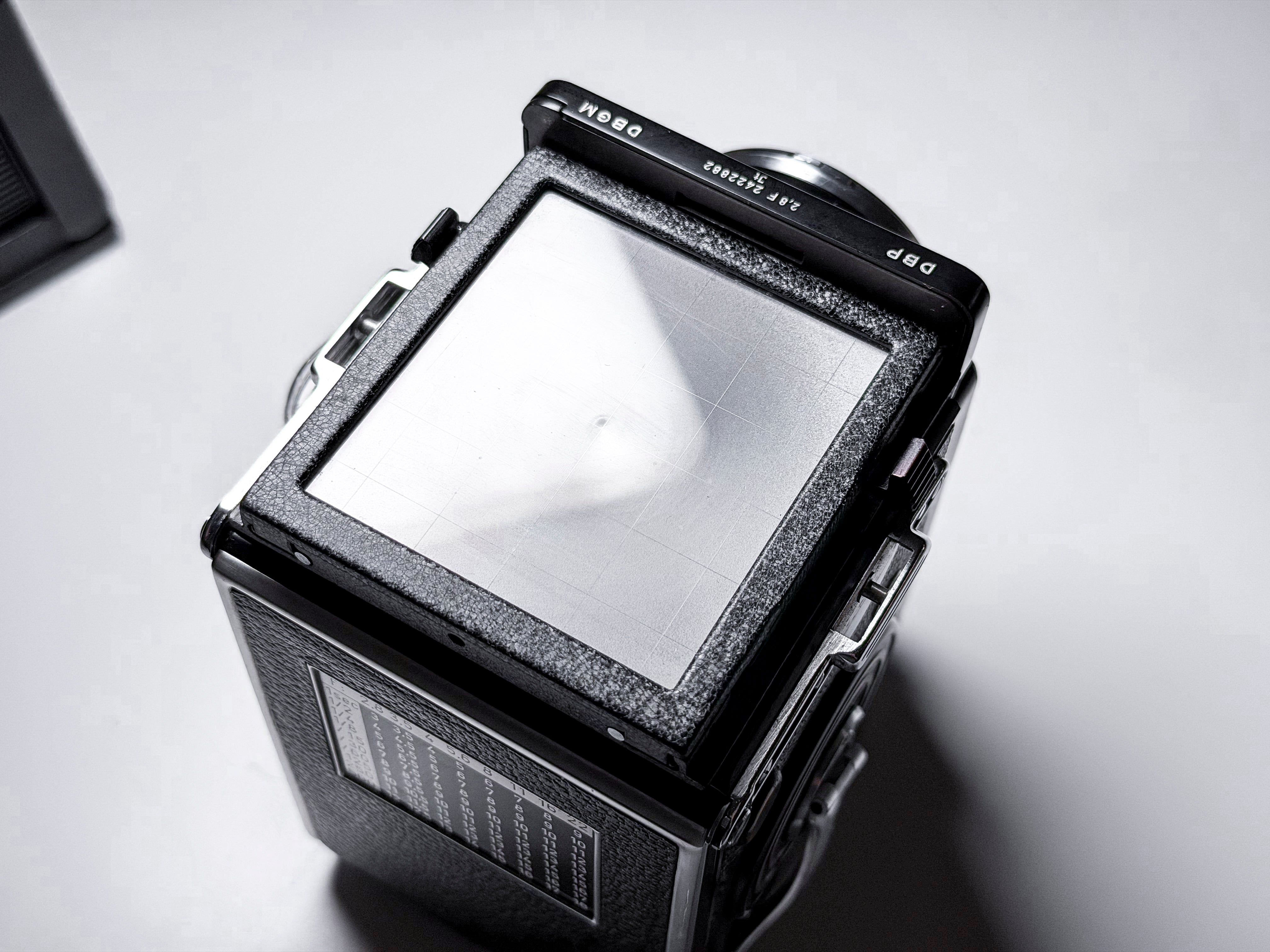 Rolleiflex 2.8F Medium Format TLR Planar, Excellent Film Tested with Accessories