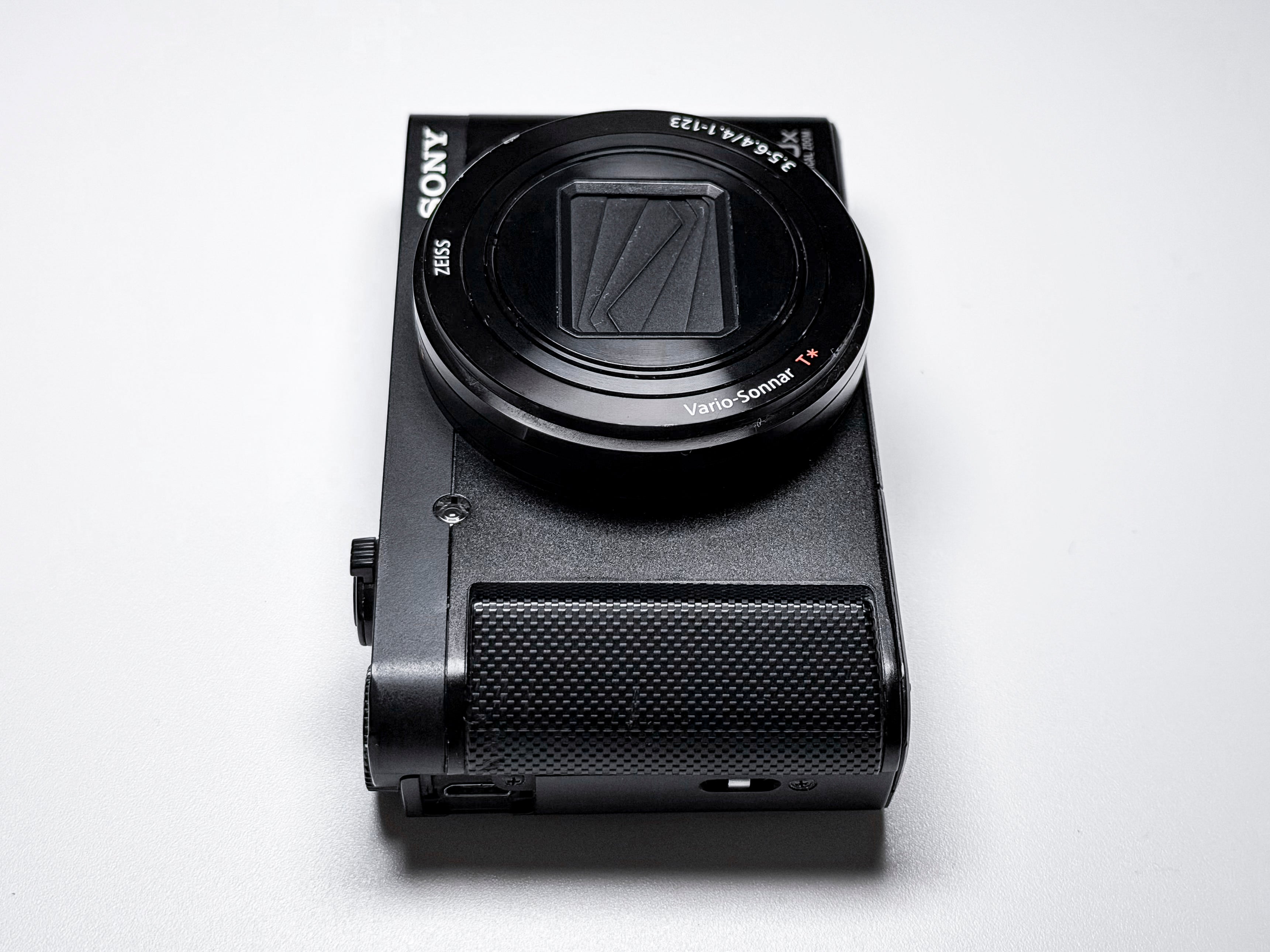 Sony HX80 HX-80 Cyber-shot Zeiss 30x Zoom - 1 Year Warranty, Perfectly Working
