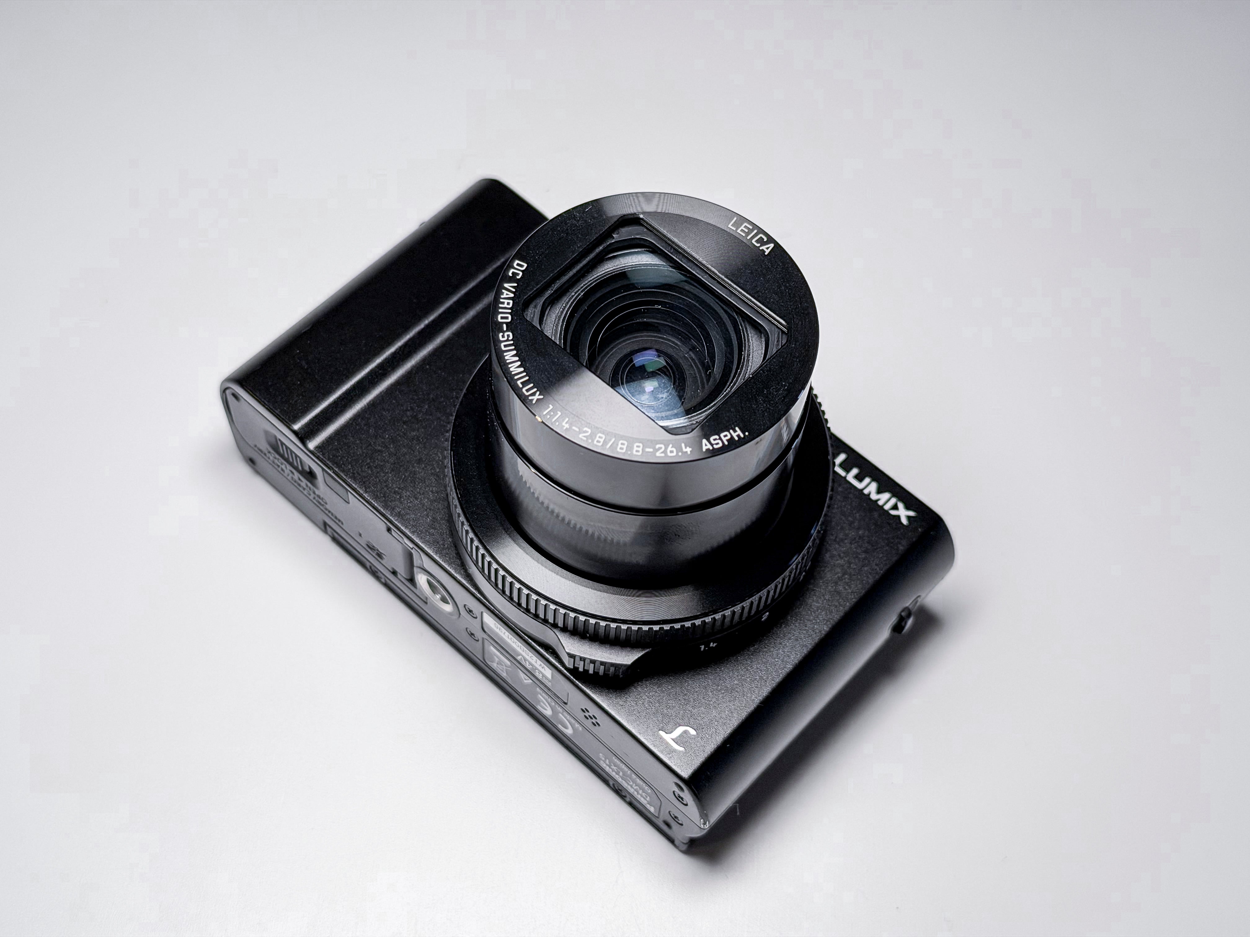 Panasonic Lumix LX15 LX10 with Leica Summilux 4K - Warranty, Excellent Condition
