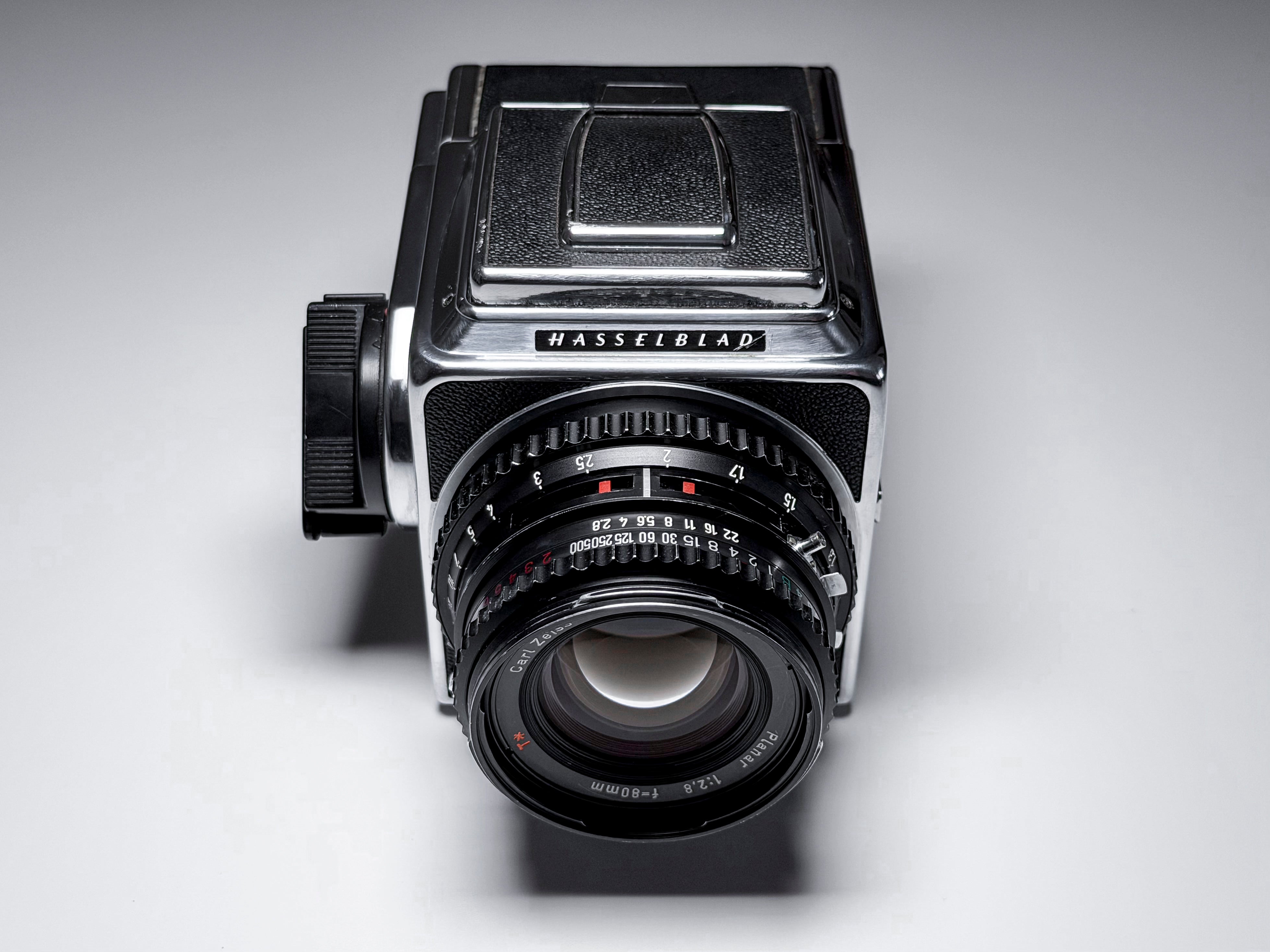 Hasselblad 500 CM c/m + 80mm Zeiss T* + Acute Matte Screen - CLA, Excellent Condition