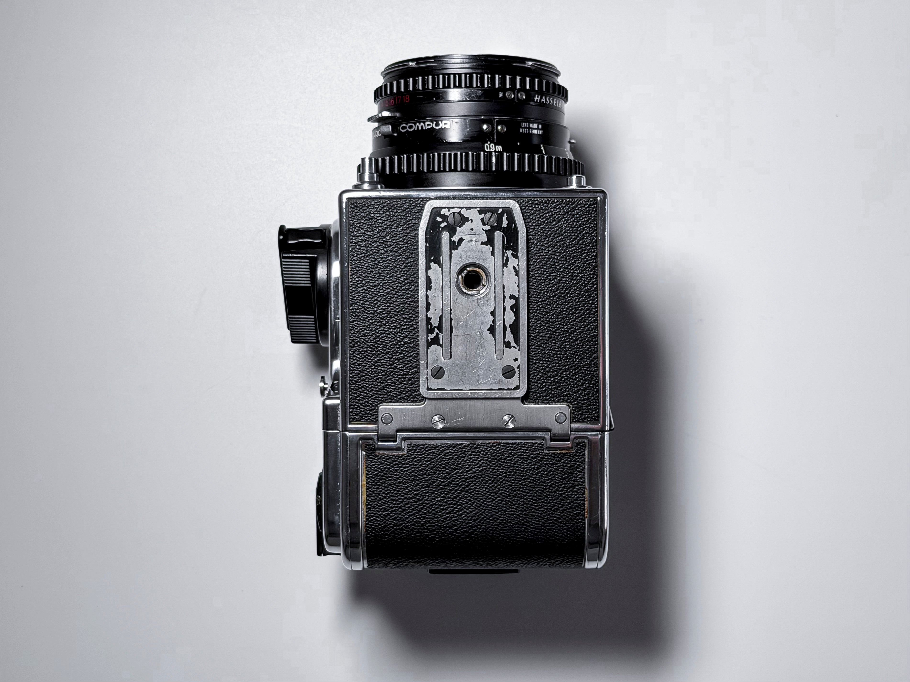 Hasselblad 500 CM c/m + 80mm Zeiss T* + Acute Matte Screen - CLA, Excellent Condition