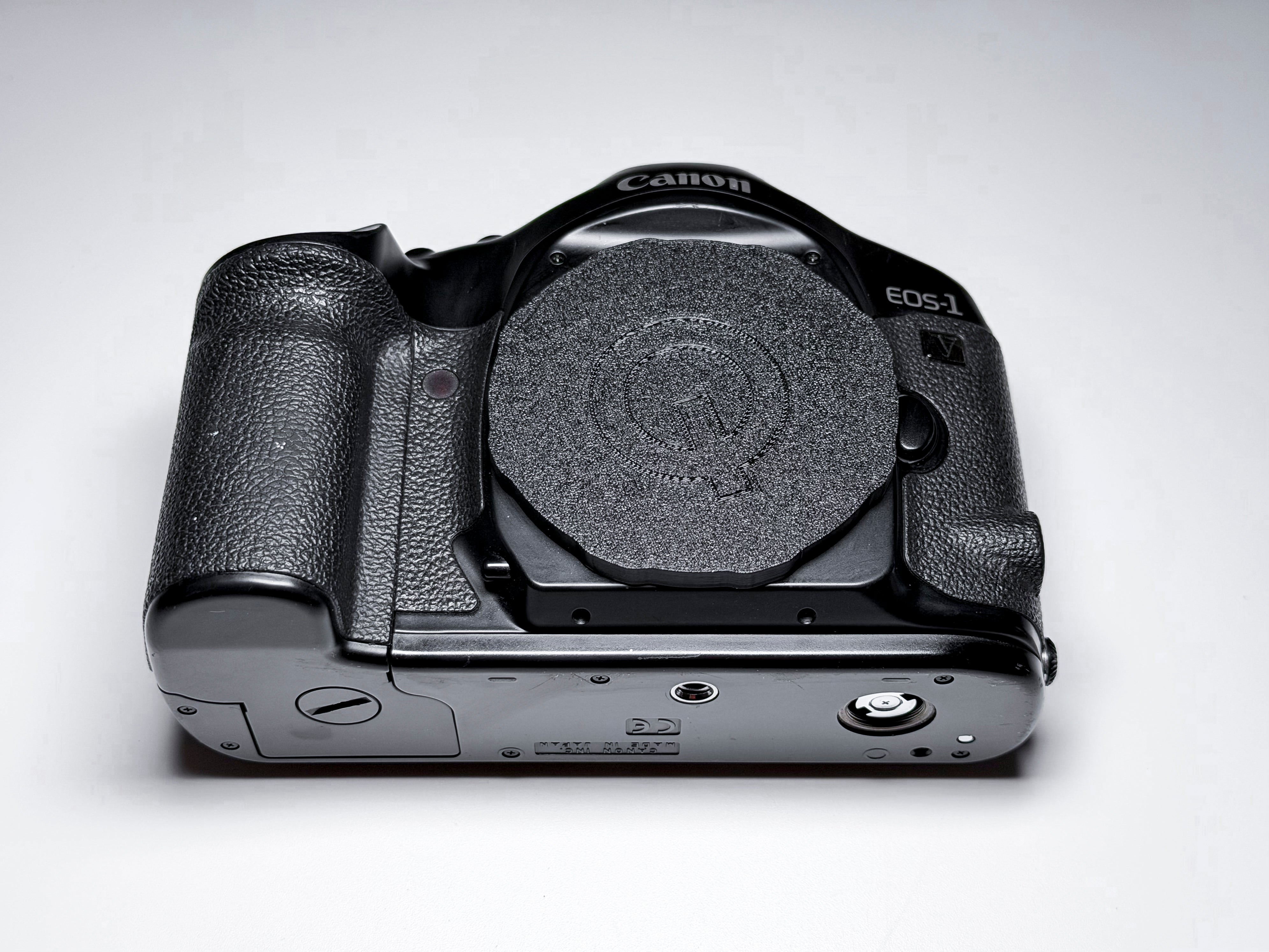 Canon EOS 1V 35mm Film SLR - 1 Year Warranty, Excellent