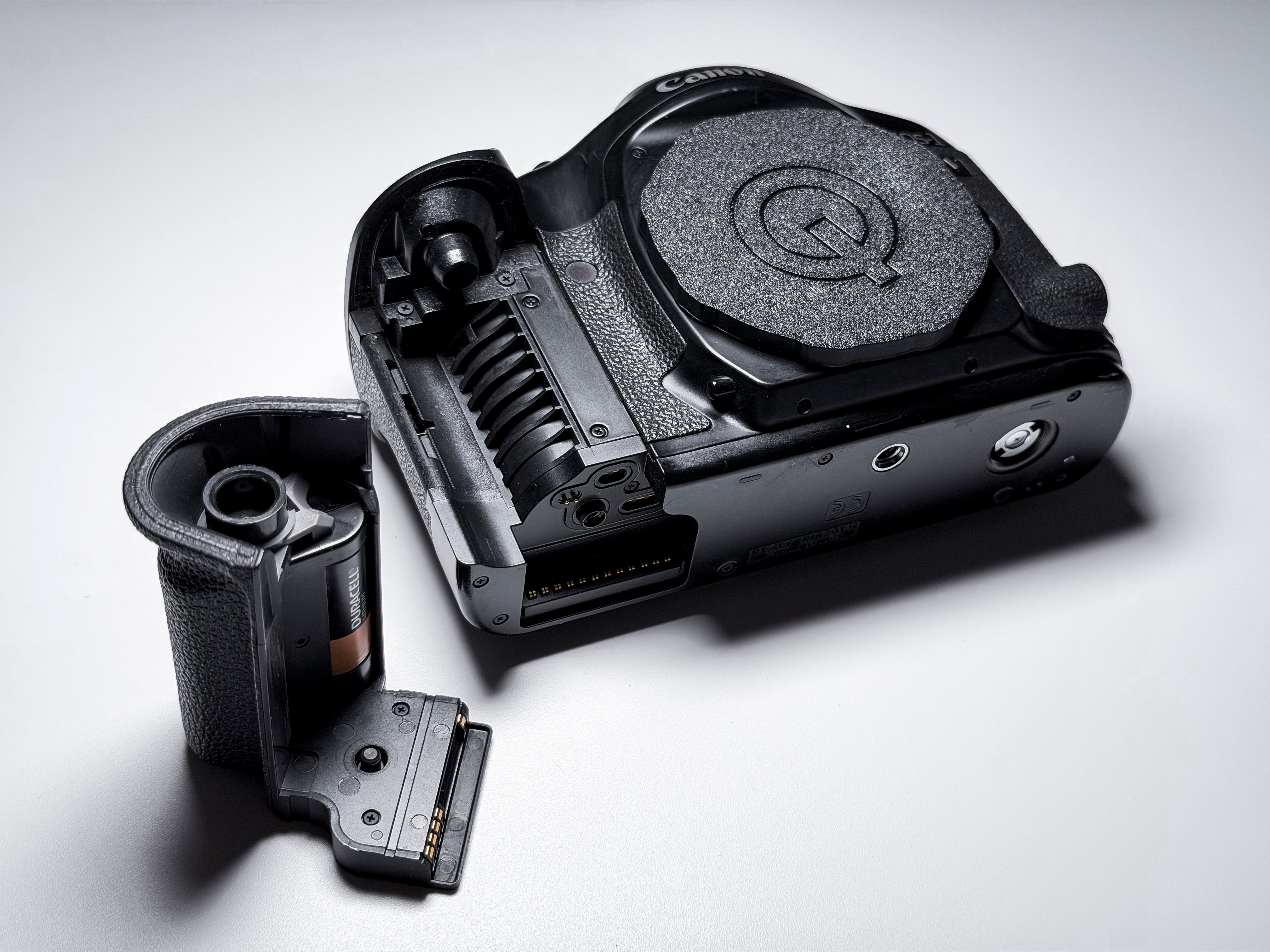 Canon EOS 1V 35mm Film SLR - 1 Year Warranty, Excellent