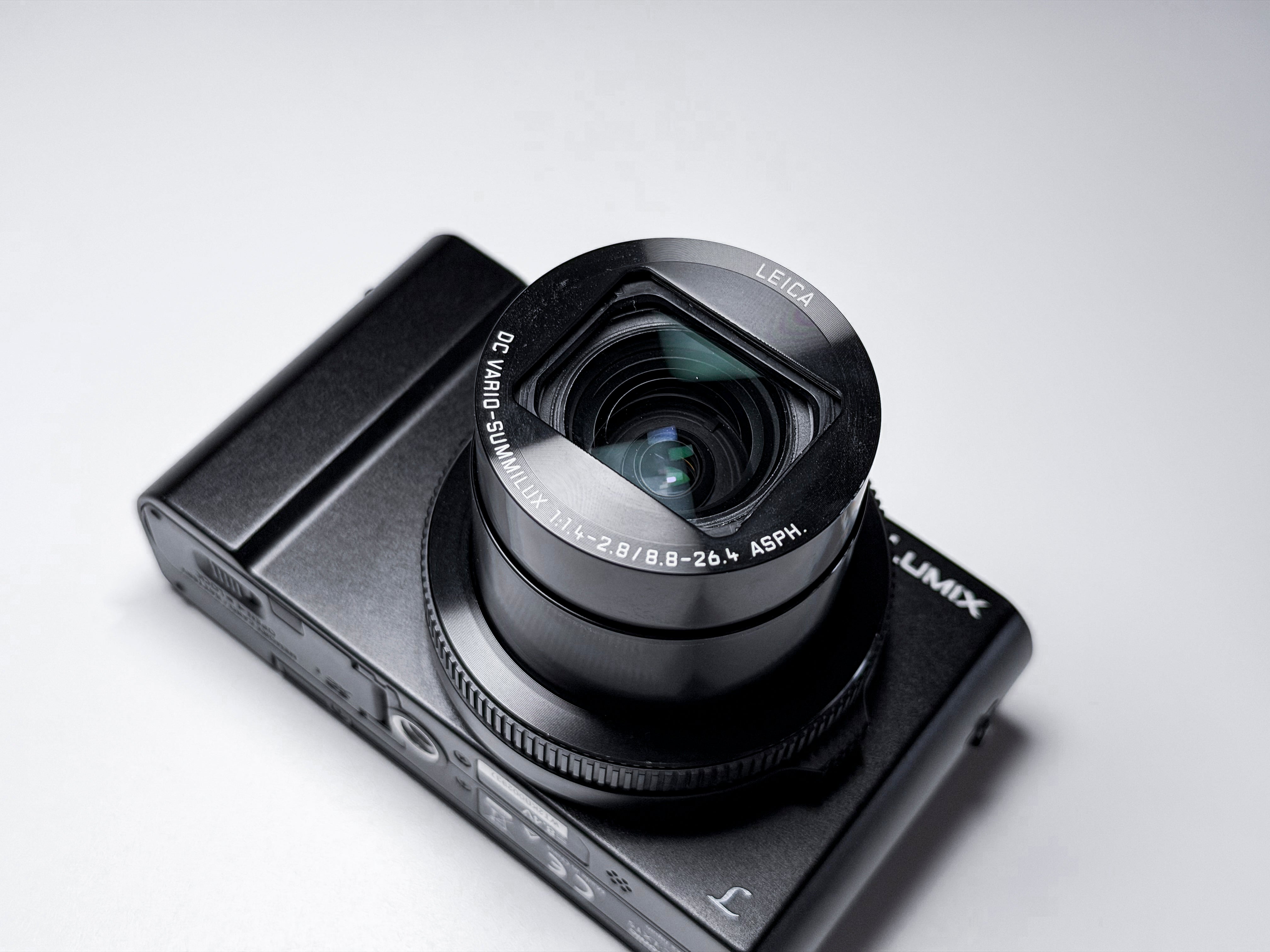 Panasonic Lumix LX15 LX10 with Leica Summilux 4K - Warranty, Excellent Condition