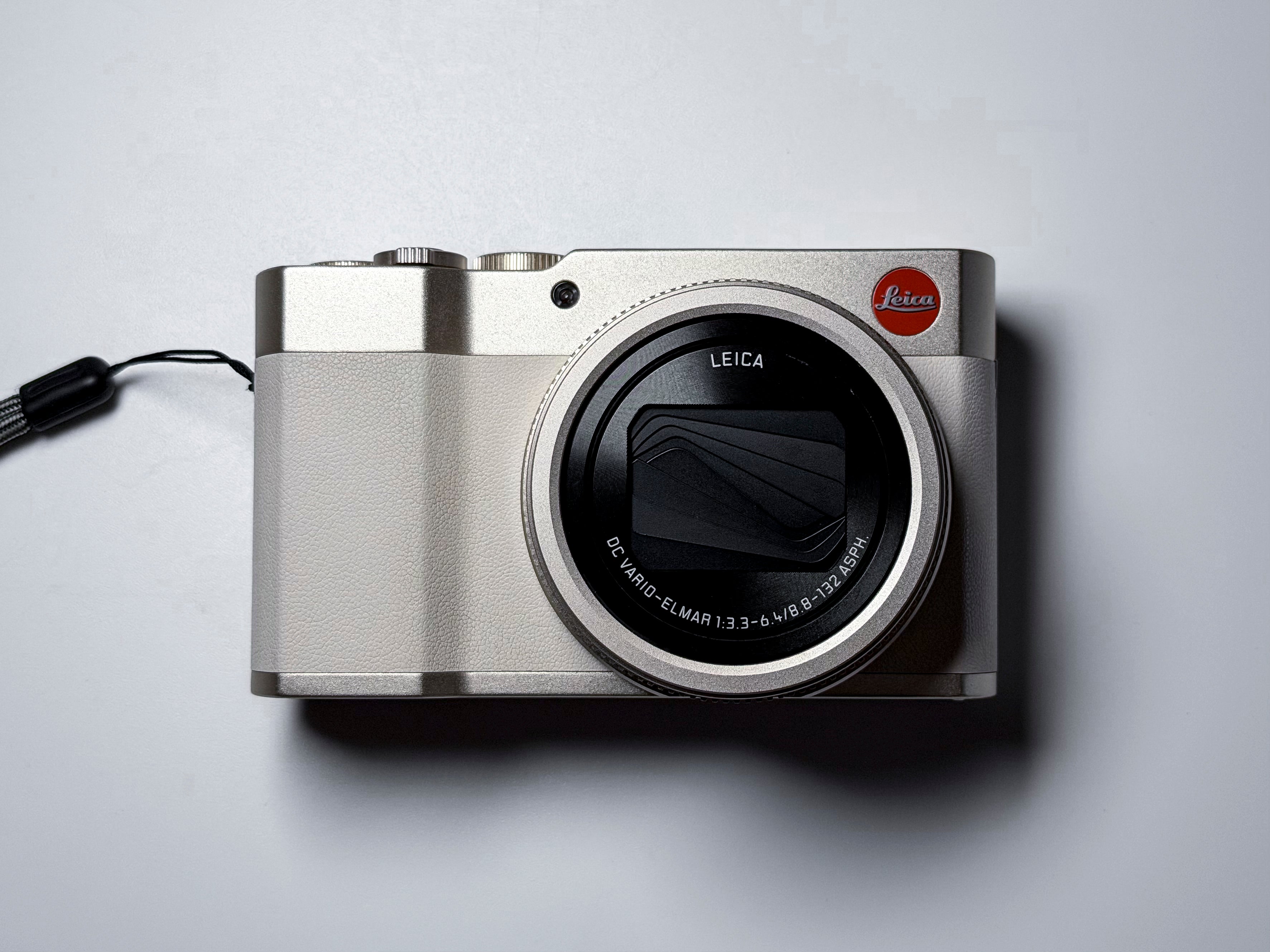 Leica C-Lux Typ 1546 15x Zoom 20mpx 4K with Case - 1 Year Warranty, Mint