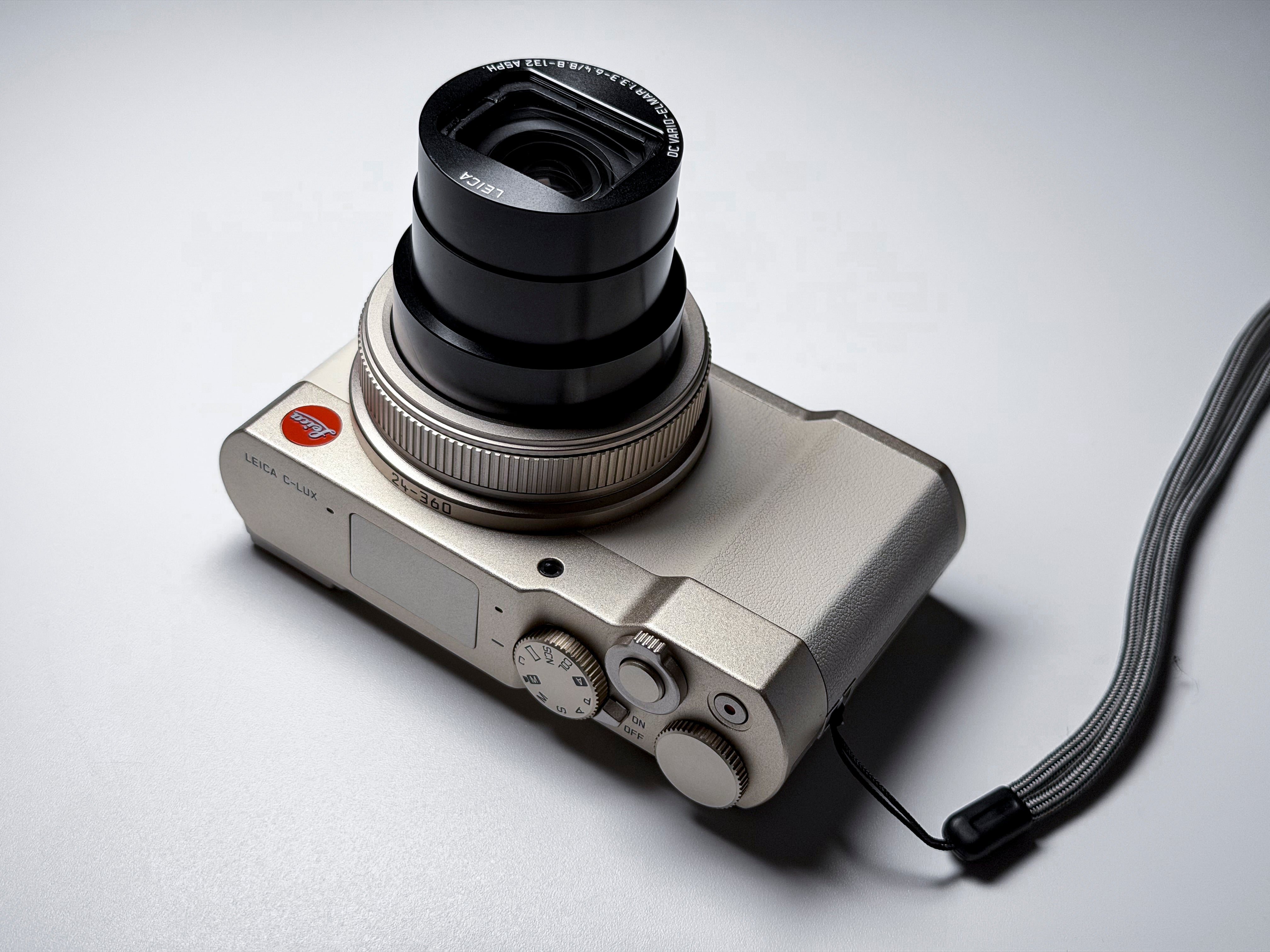 Leica C-Lux Typ 1546 15x Zoom 20mpx 4K with Case - 1 Year Warranty, Mint