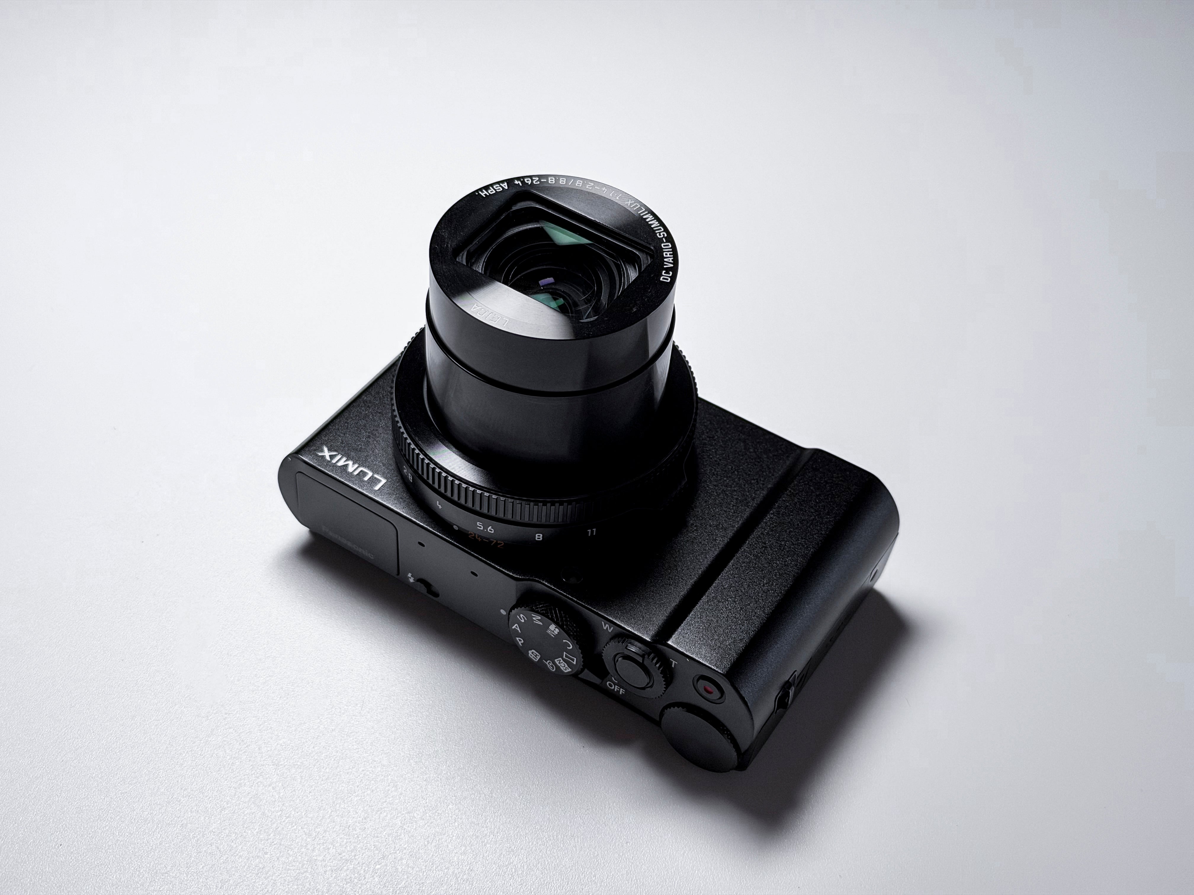 Panasonic Lumix LX15 LX10 with Leica Summilux 4K - Warranty, Excellent Condition