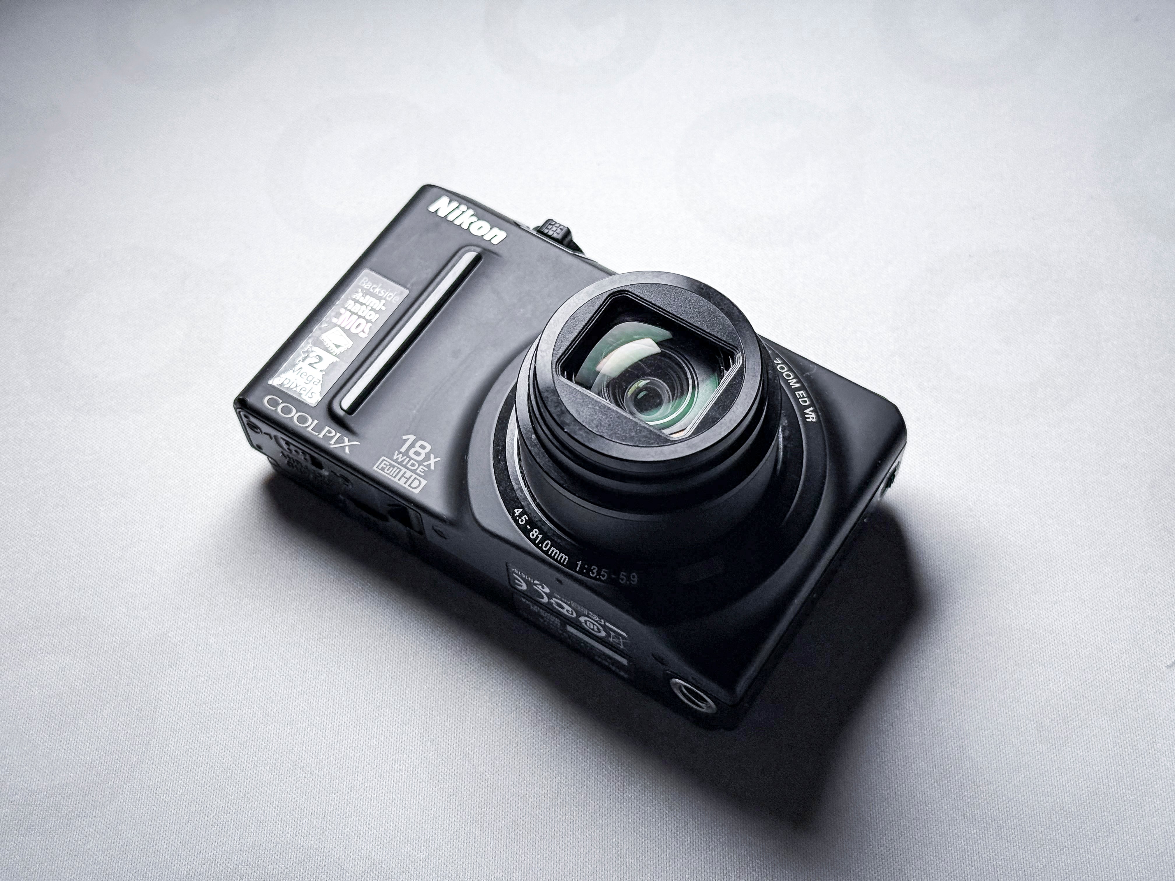 Fotocamera compatta Nikon Coolpix S9100 - Garanzia, perfettamente funzionante