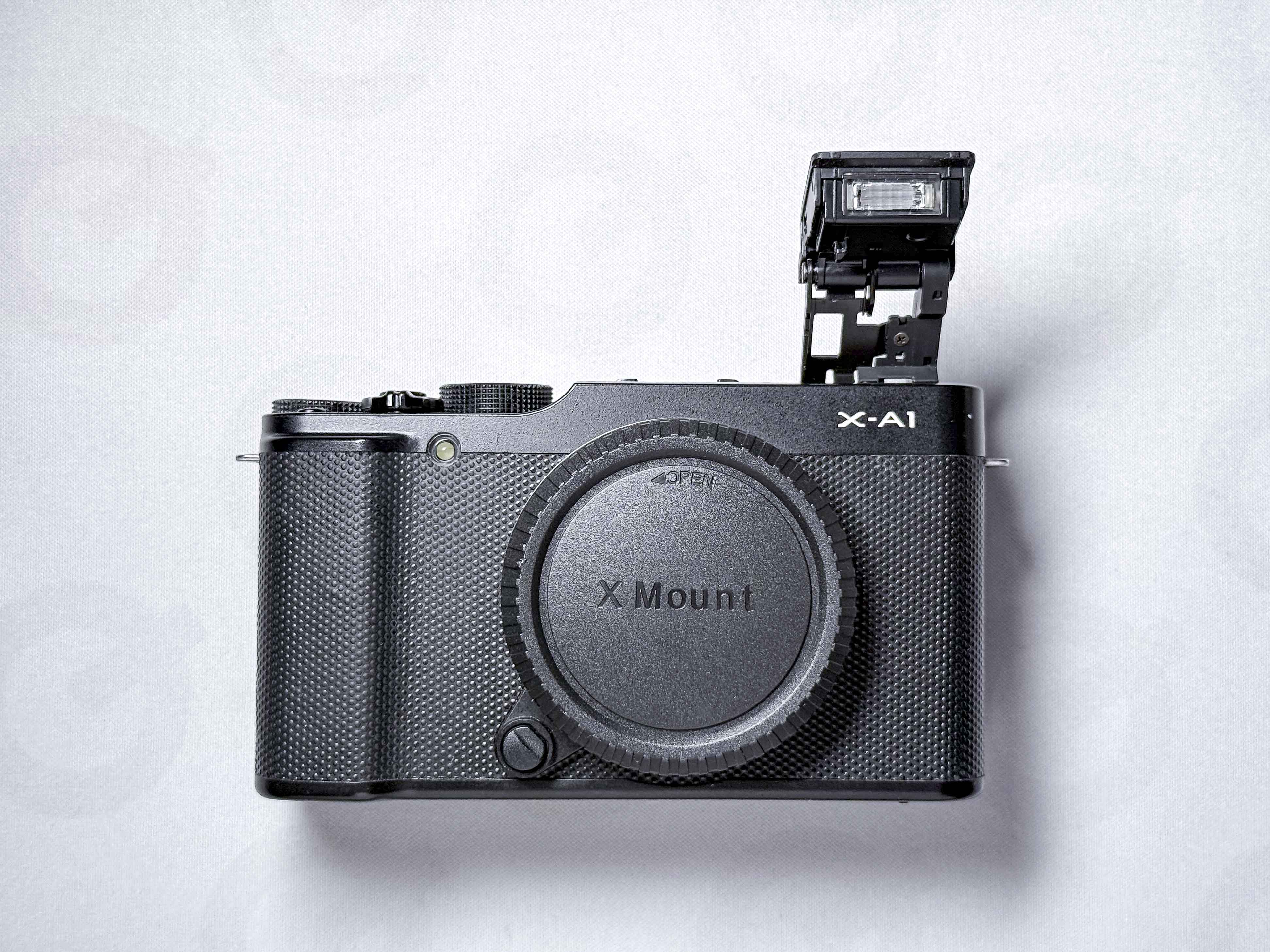 Fujifilm X-A1 Mirrorless Camera 16.3 Mpx - 1 Year Warranty, Near Mint XA1