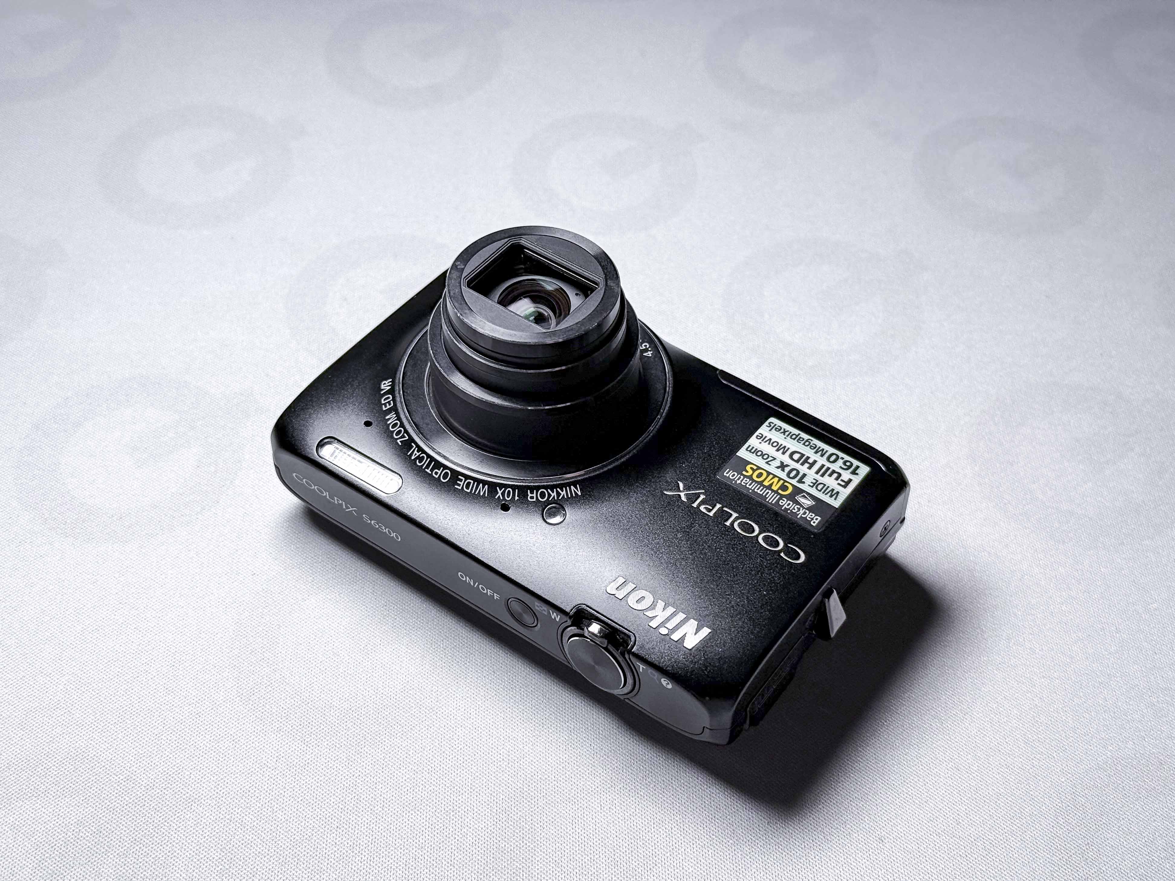 Nikon Coolpix S6300 10x Compact Camera - Warranty, Mint, Perfectly Working