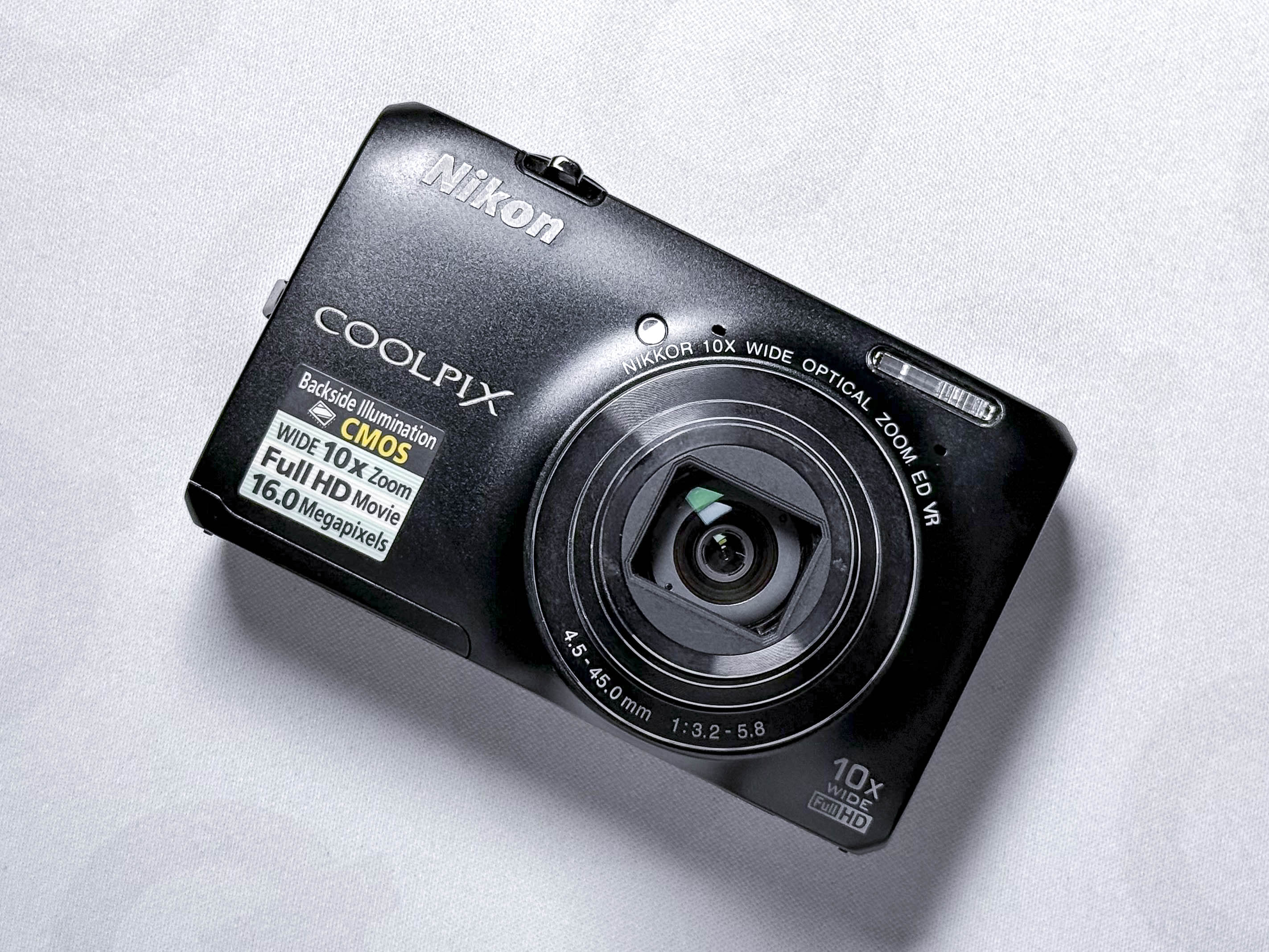 Nikon Coolpix S6300 10x Compact Camera - Warranty, Mint, Perfectly Working