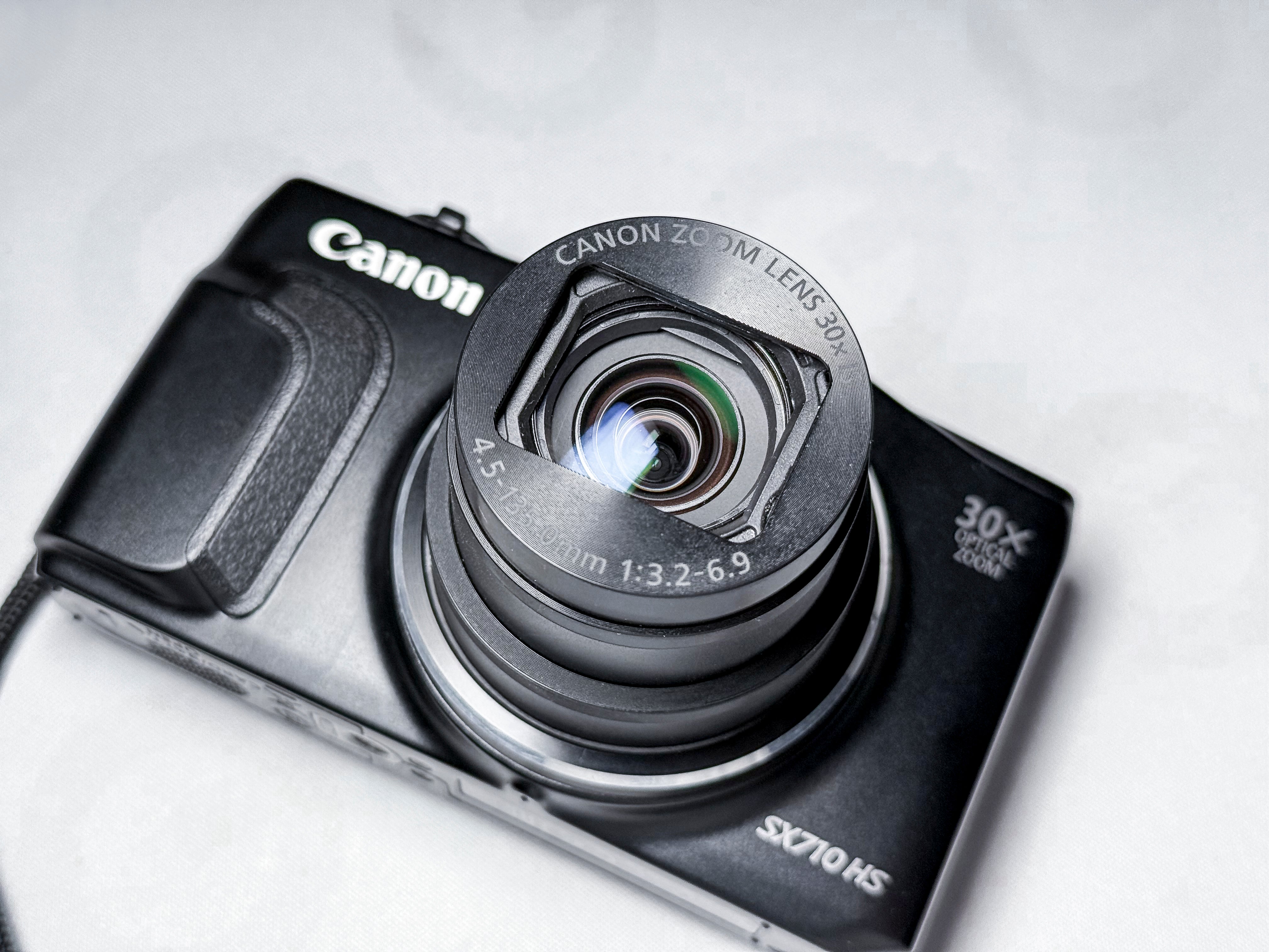 Canon SX710 Powershot 30X Zoom - 1 Year Warranty, Perfectly Working