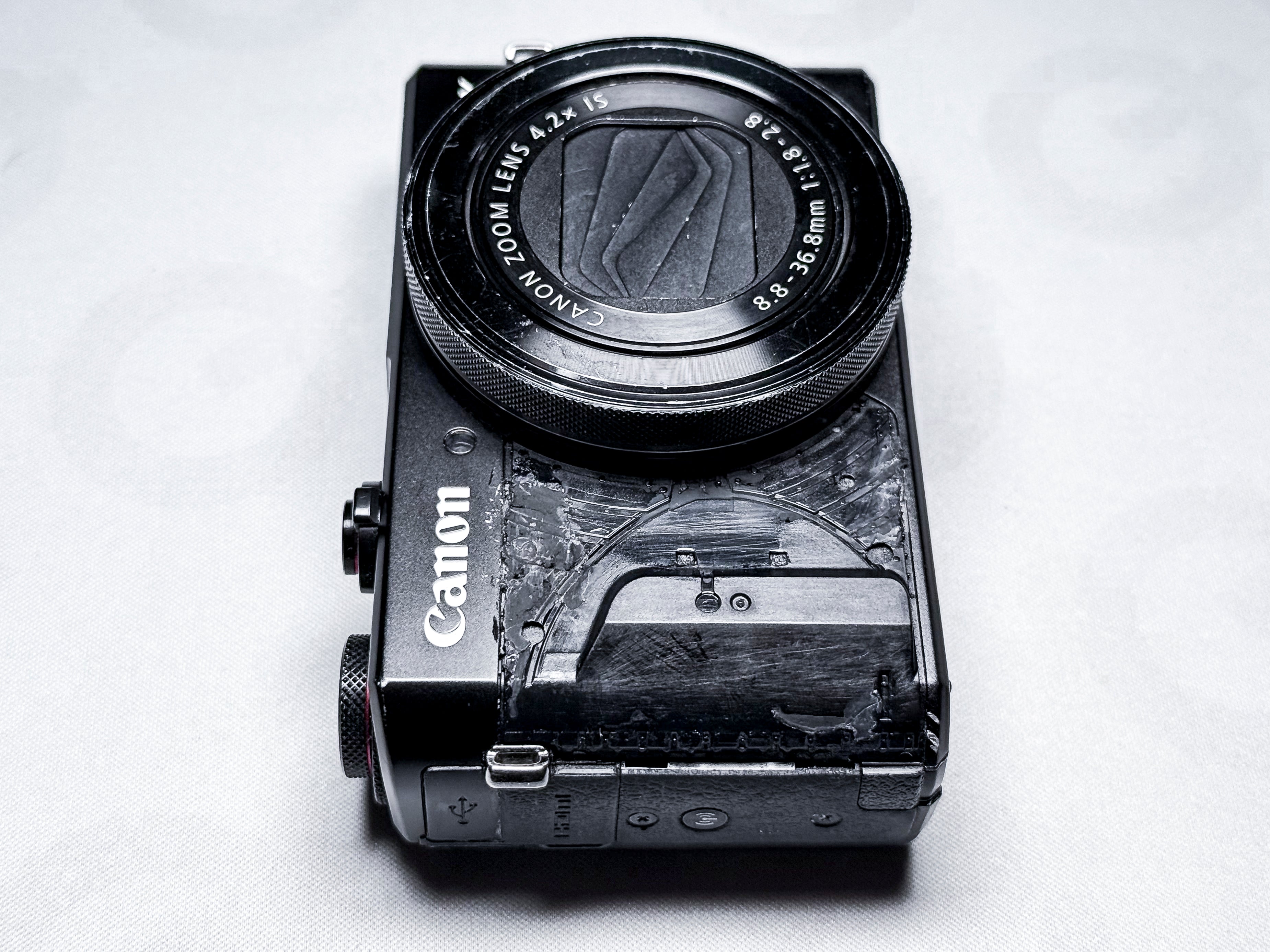 Canon Powershot G7X Mark ii 2 Compact Camera - 1 Year Warranty, Excellent