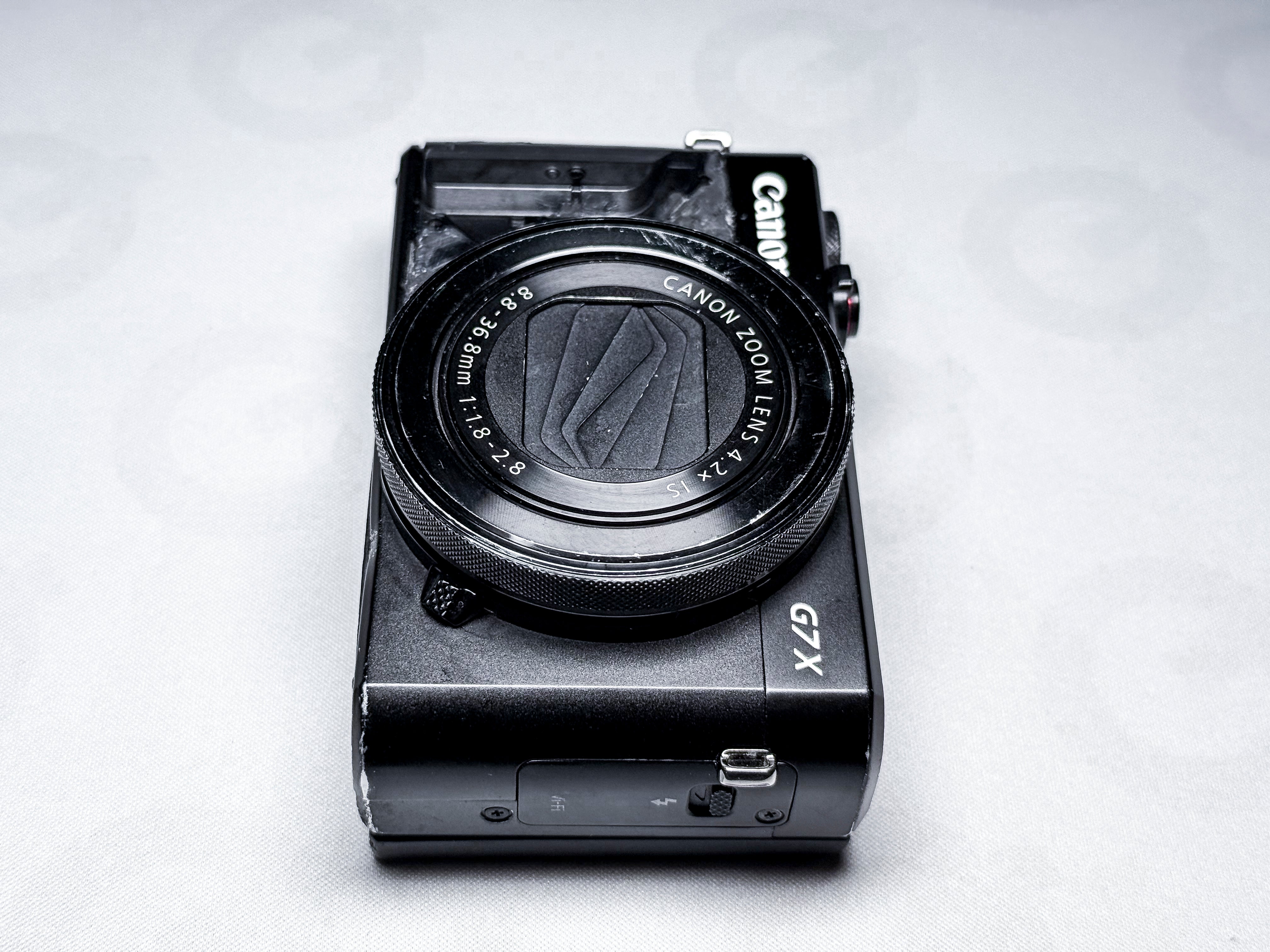 Canon Powershot G7X Mark ii 2 Compact Camera - 1 Year Warranty, Excellent