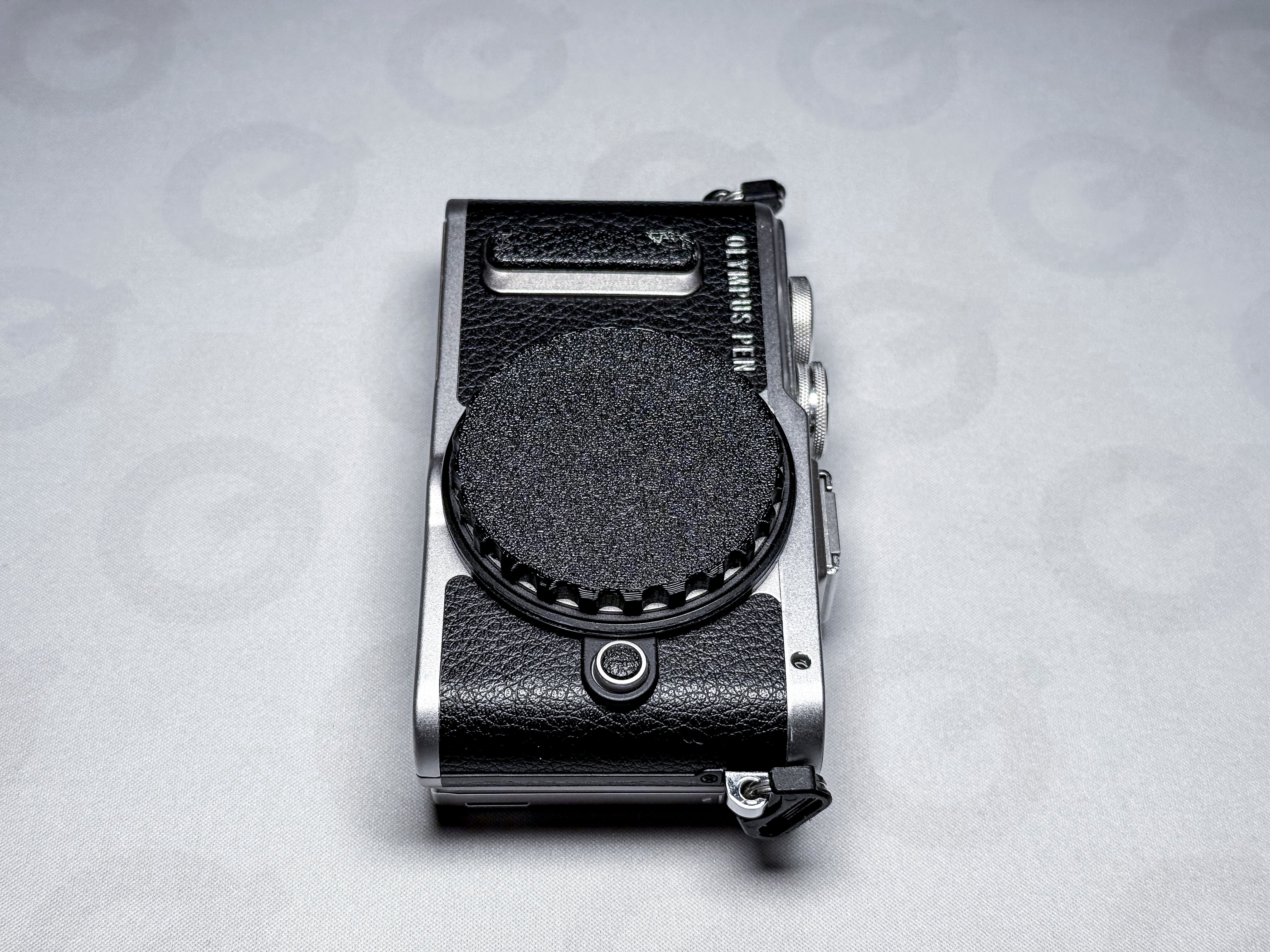 Olympus Pen E-PL8 Mirrorless M43 MFT Camera - 1 Year Warranty, Excellent EPL8
