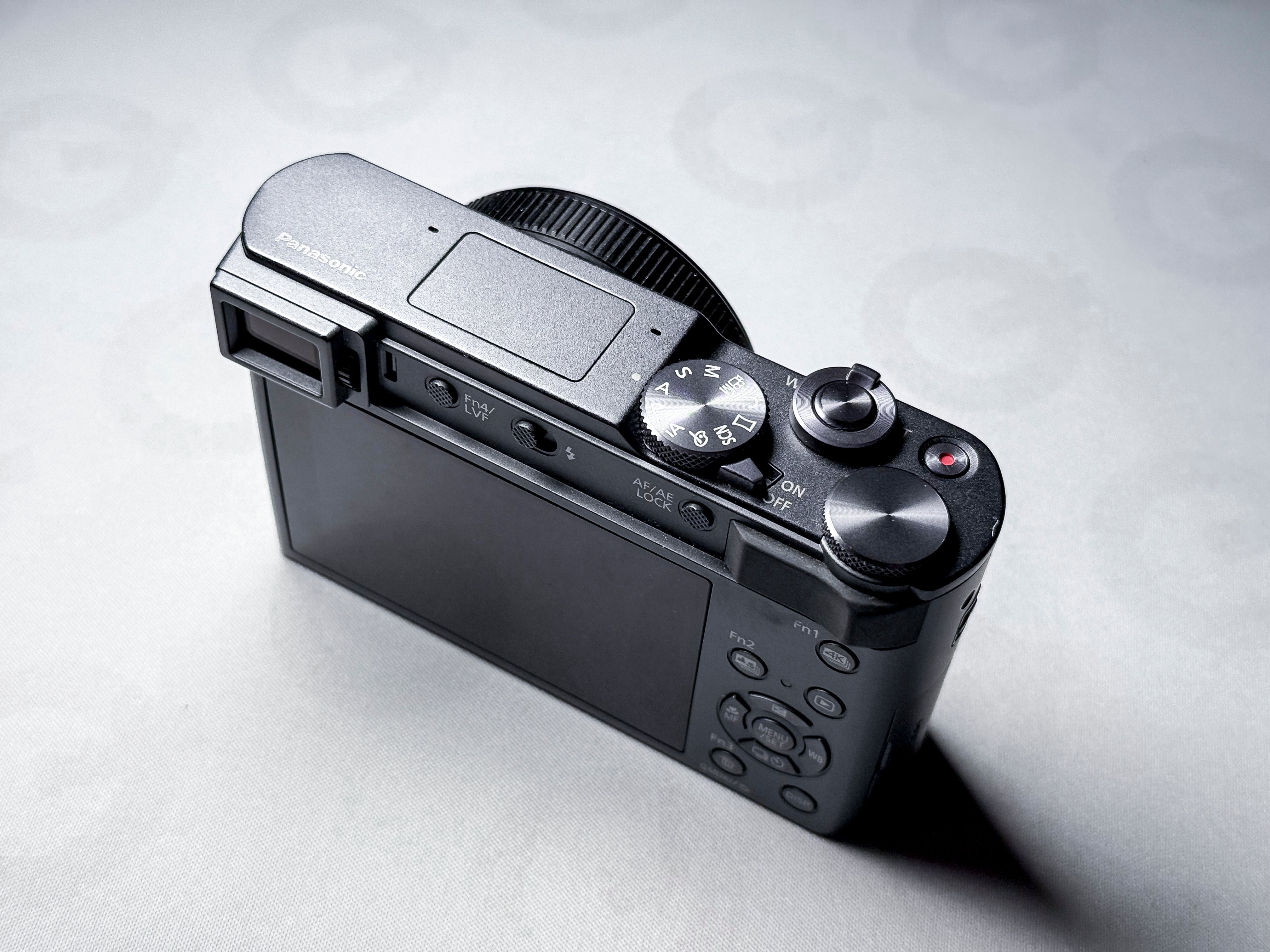 Panasonic Lumix TZ200 15x Leica Lens - Excellent 1 Year Warranty, Perfectly Working