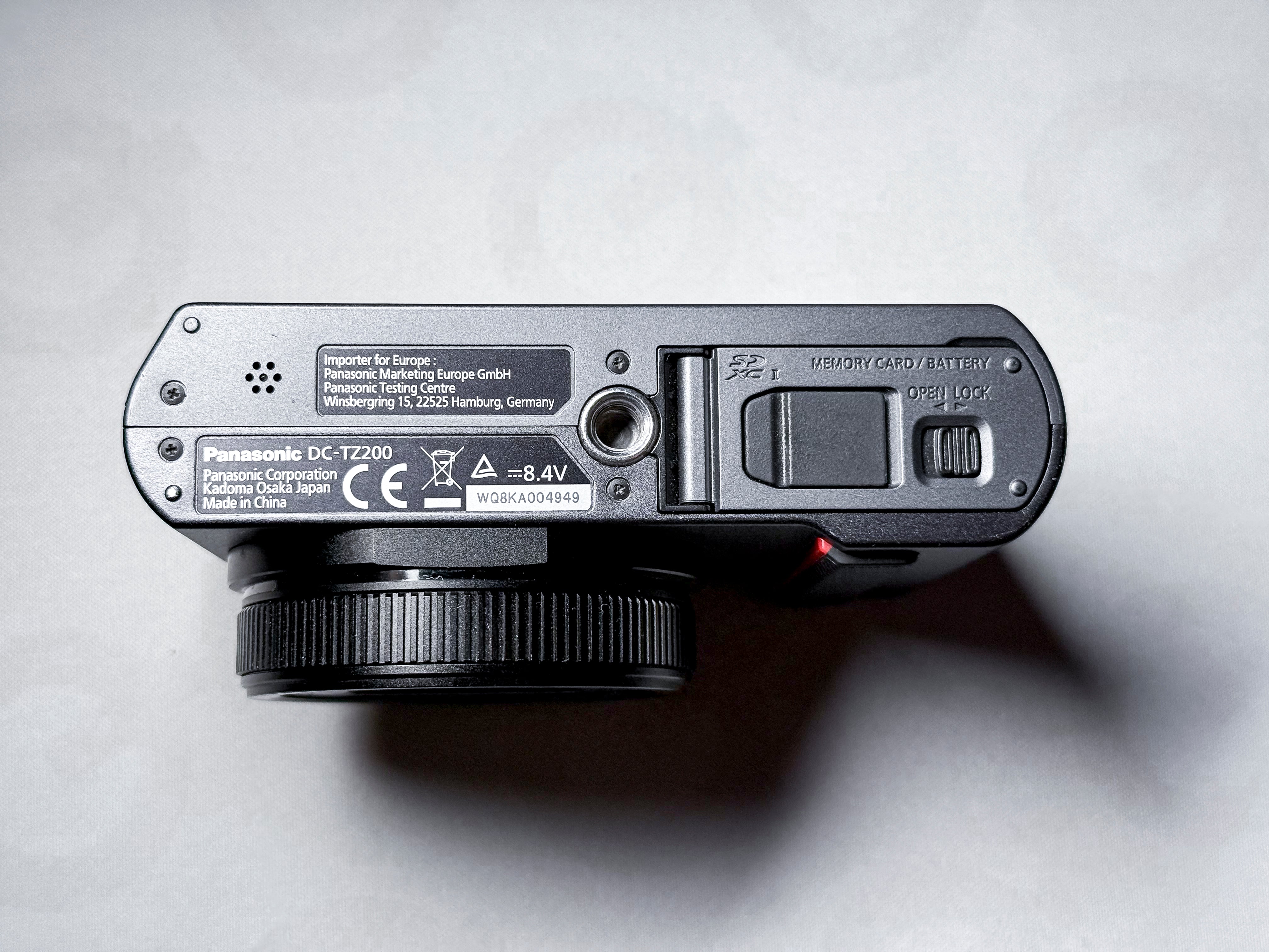 Panasonic Lumix TZ200 15x Leica Lens - Excellent 1 Year Warranty, Perfectly Working