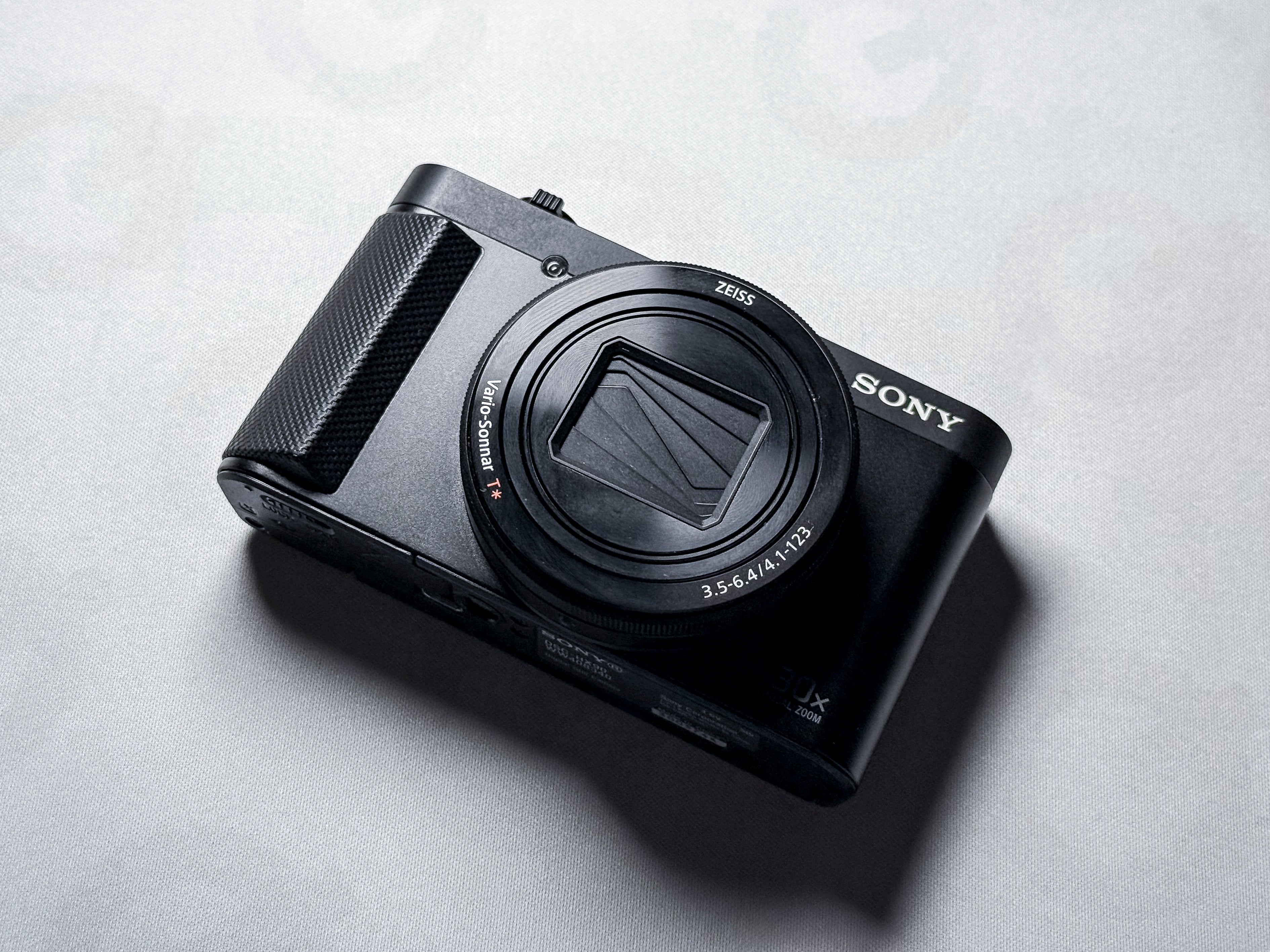 Sony Cyber-shot HX90V 18.2 Mpx 30x - 1 Year Warranty HX-90V