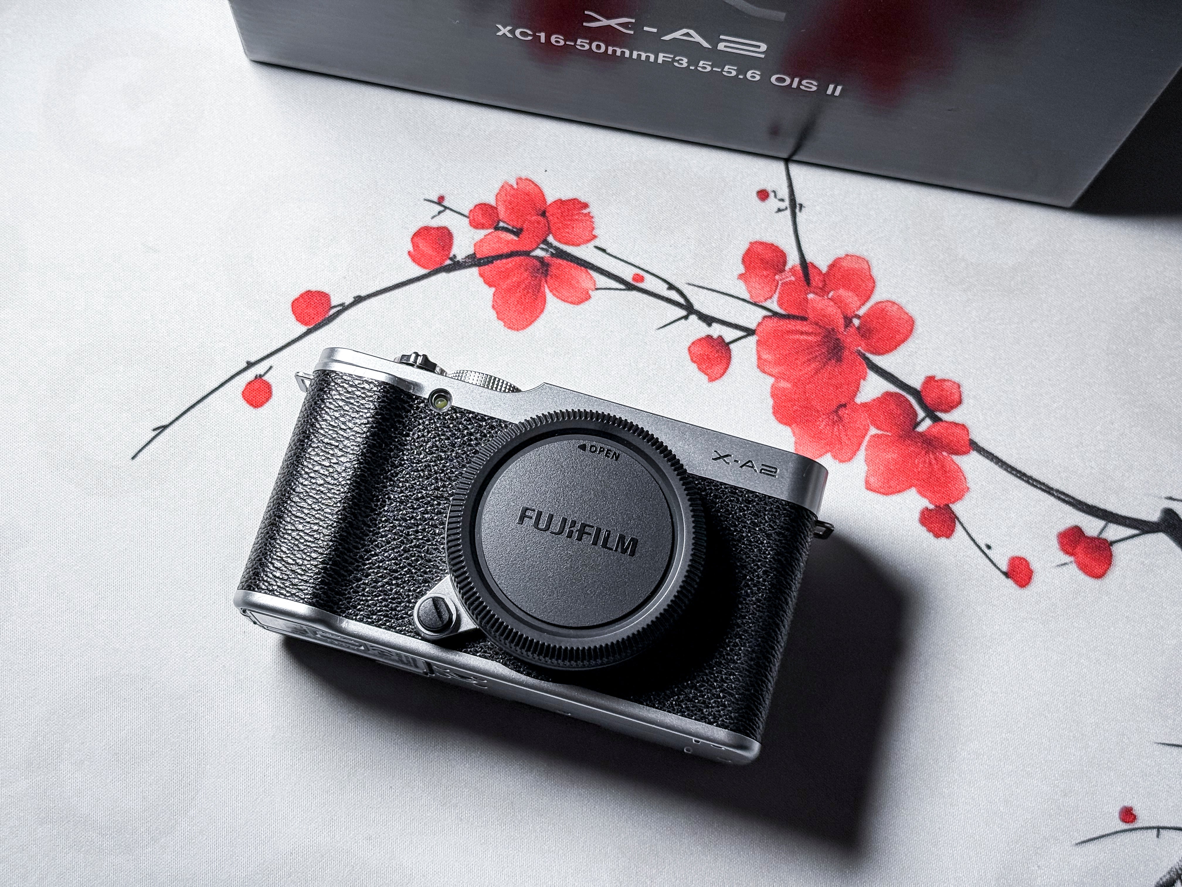 Fujifilm X-A2 Mirrorless APS-C 16.3 Mpx - 1 Year Warranty, Excellent Fuji XA2