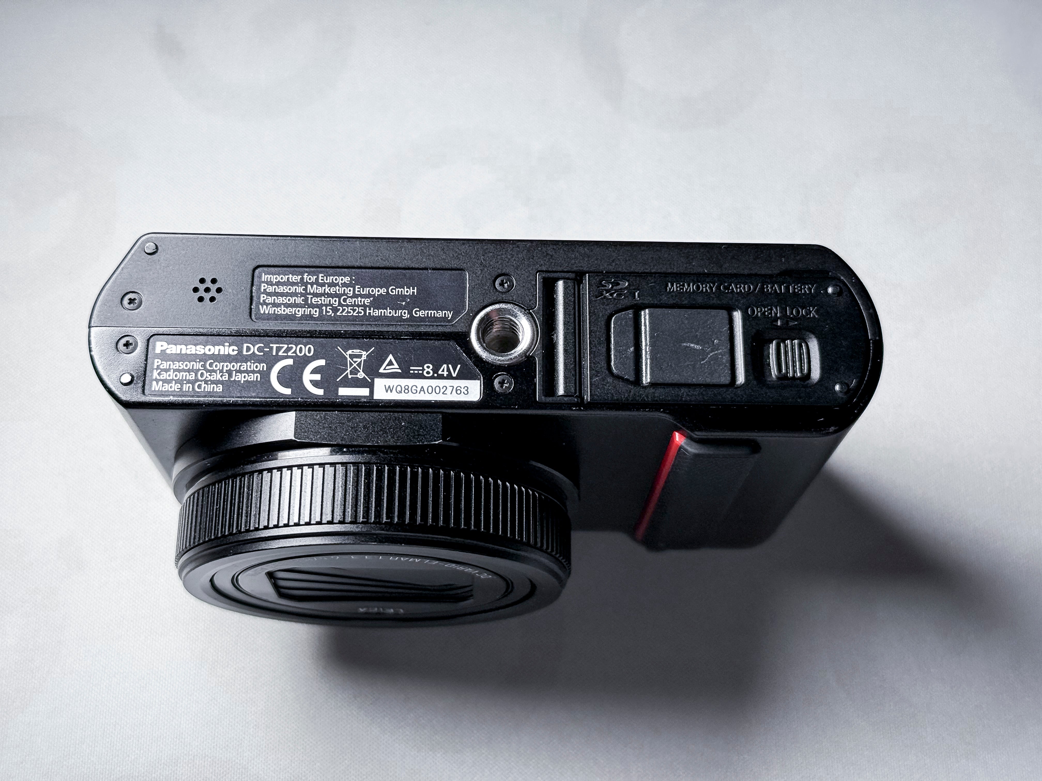 Panasonic Lumix TZ200 15x Leica Lens - 1 Year Warranty, Perfectly Working