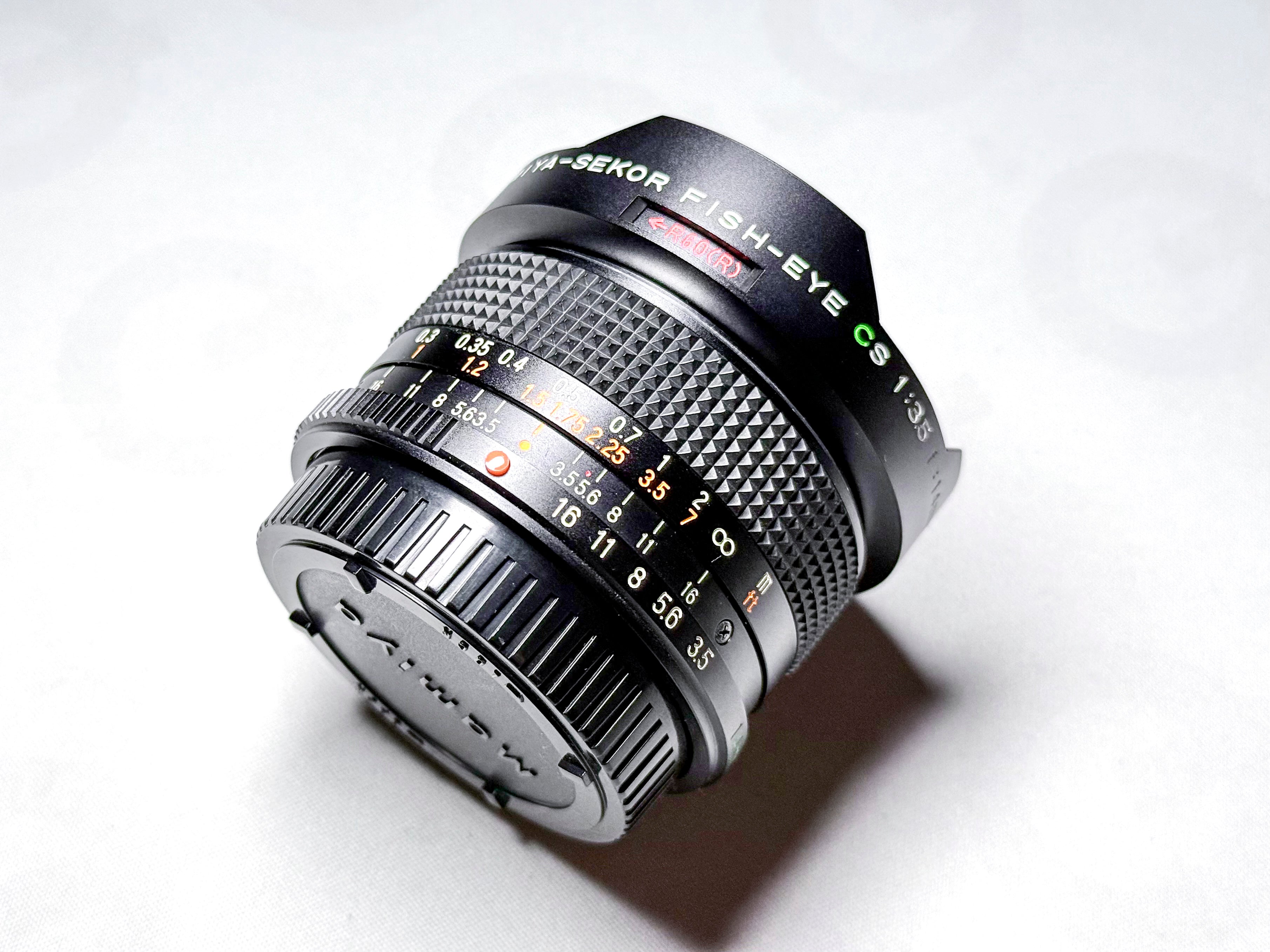 ULTRA RARE - Mamiya Sekor CS 14mm f/3.5 Fisheye Lens with filters - Near Mint