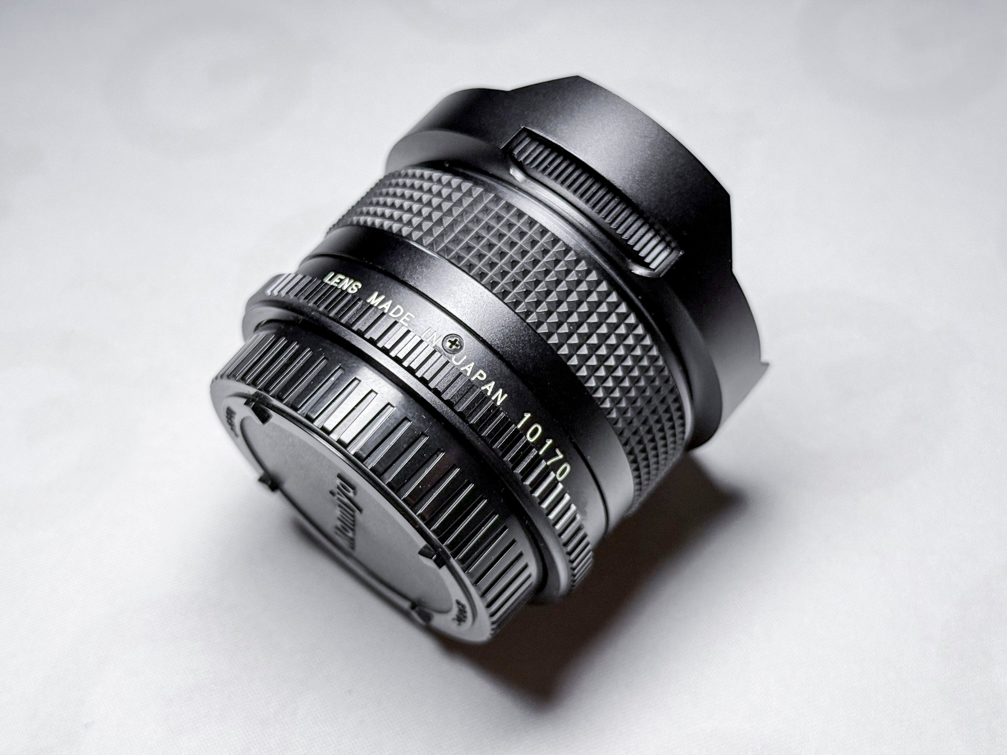 ULTRA RARE - Mamiya Sekor CS 14mm f/3.5 Fisheye Lens with filters - Near Mint