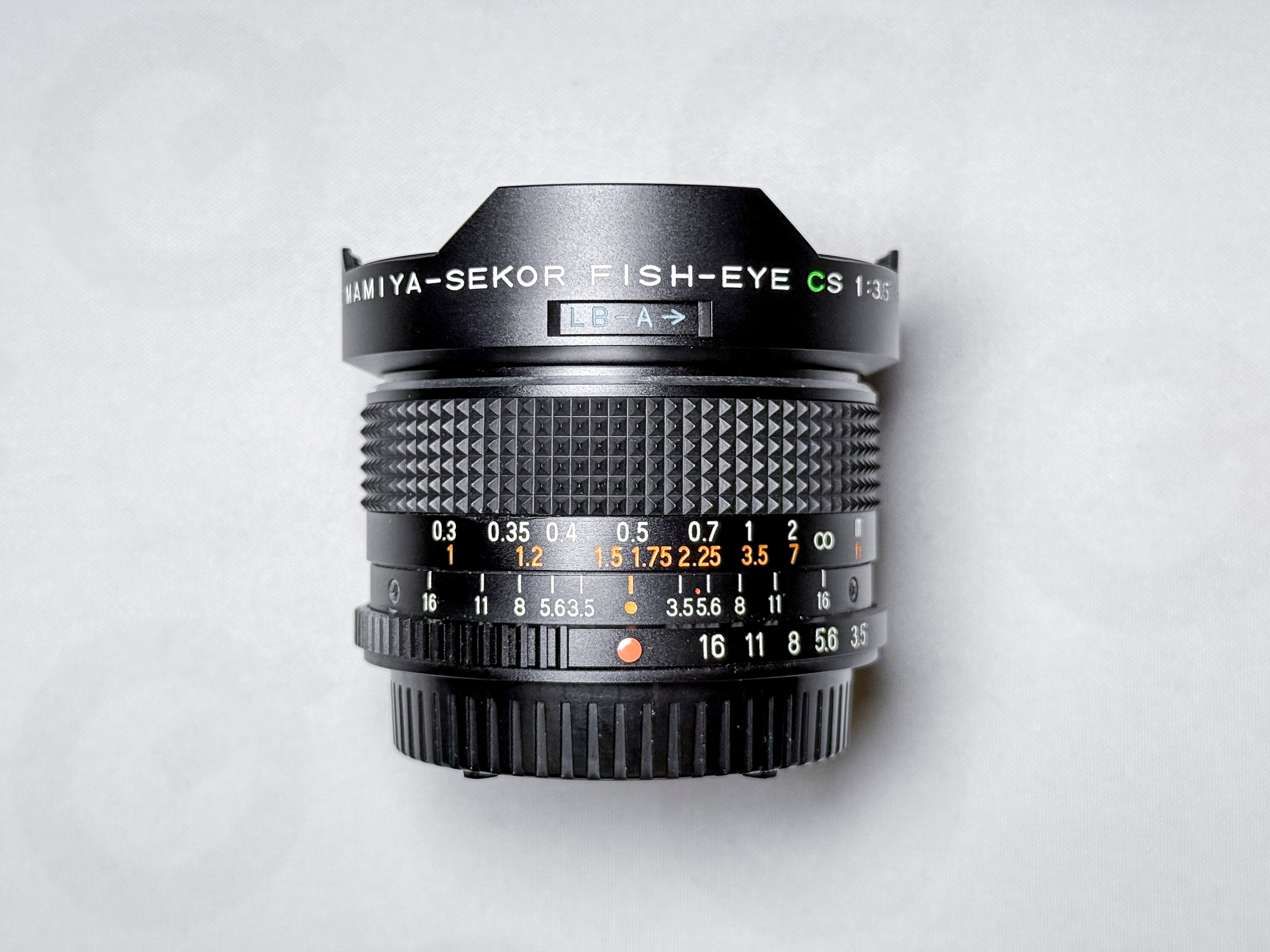 ULTRA RARE - Mamiya Sekor CS 14mm f/3.5 Fisheye Lens with filters - Near Mint