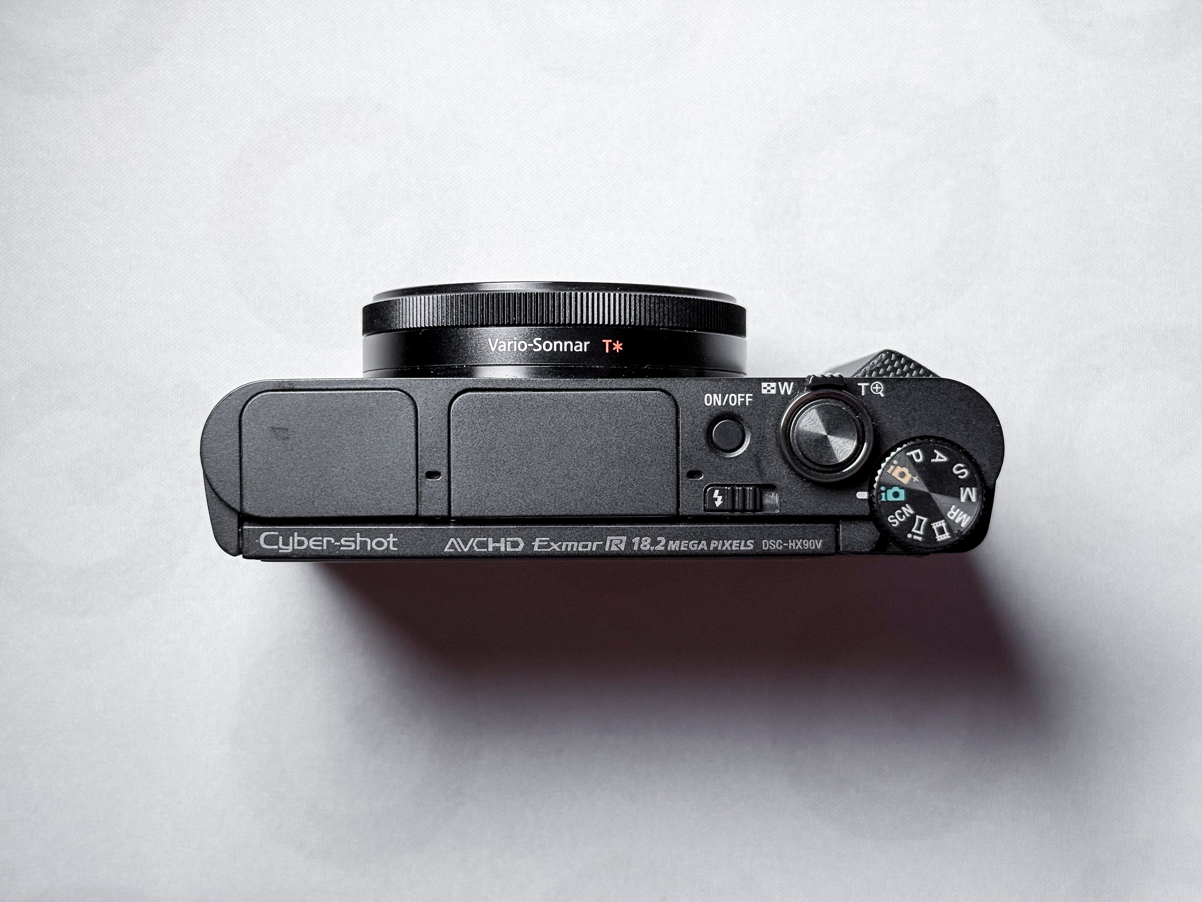 Sony Cyber-shot HX90V 18.2 Mpx 30x - 1 Year Warranty, Excellent HX-90V