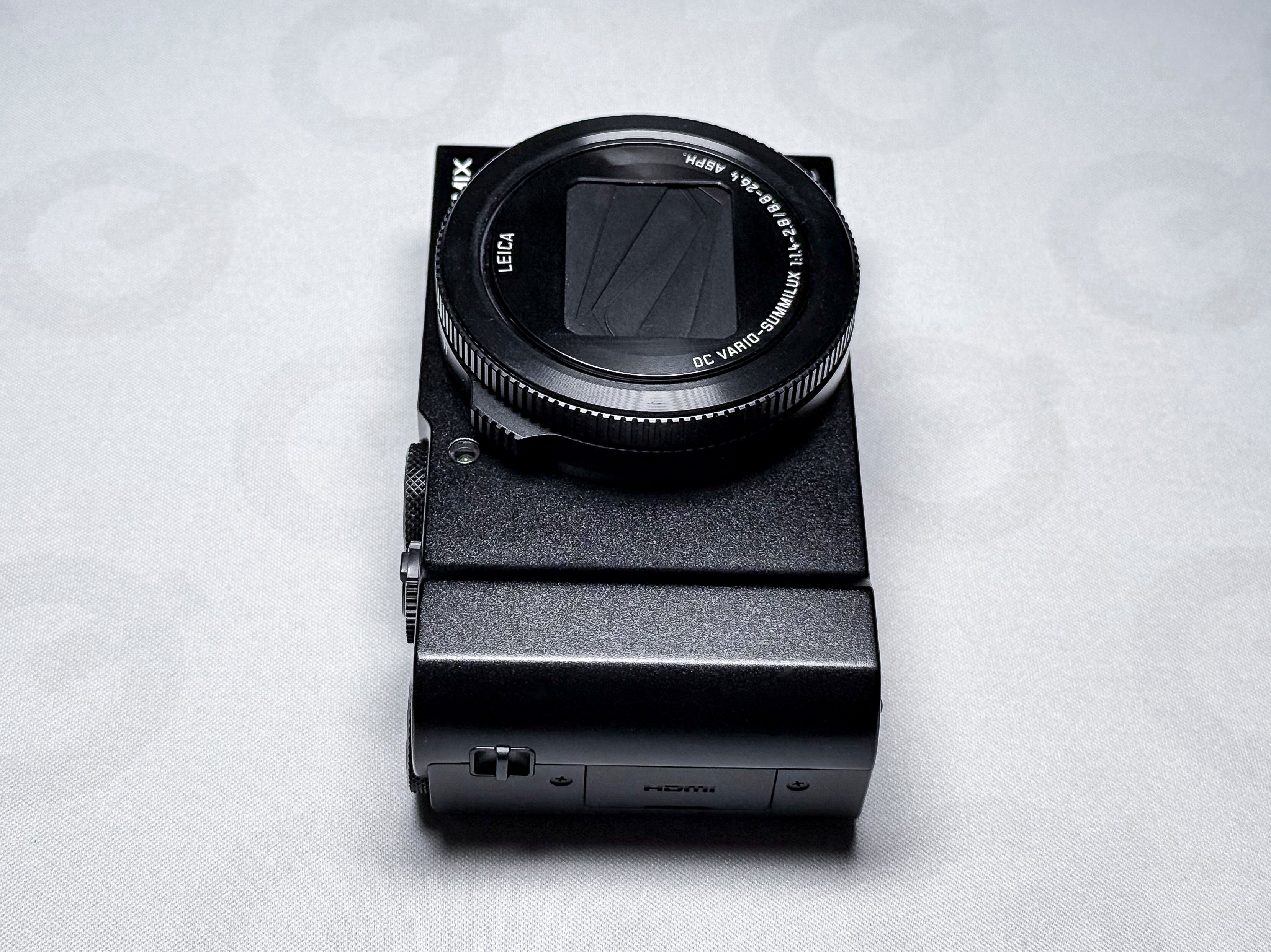 Panasonic Lumix LX15 - LX10 with Leica Summilux 4k Video - Warranty, Near Mint Condition