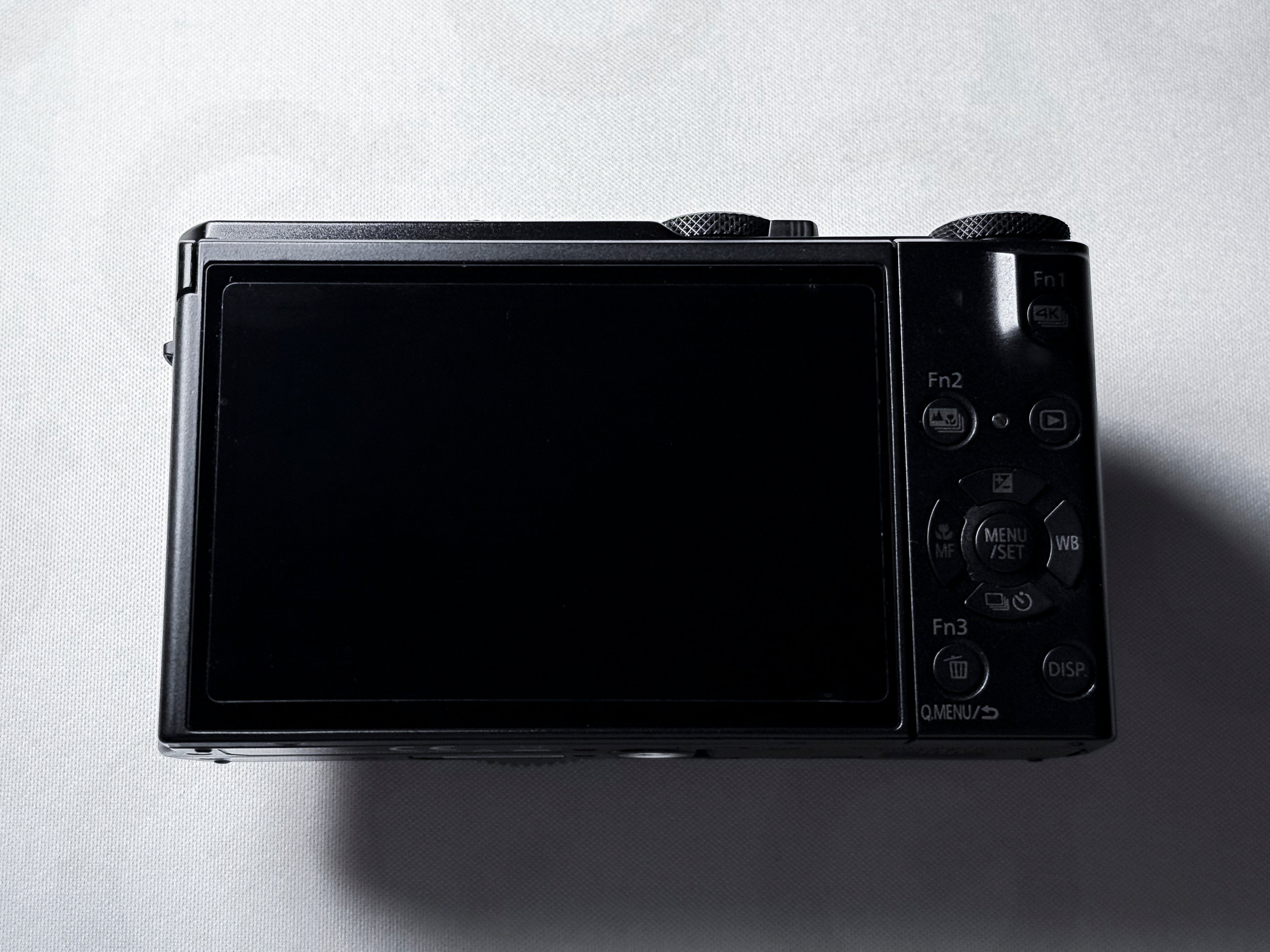 Panasonic Lumix LX15 - LX10 with Leica Summilux 4k Video - Warranty, Near Mint Condition
