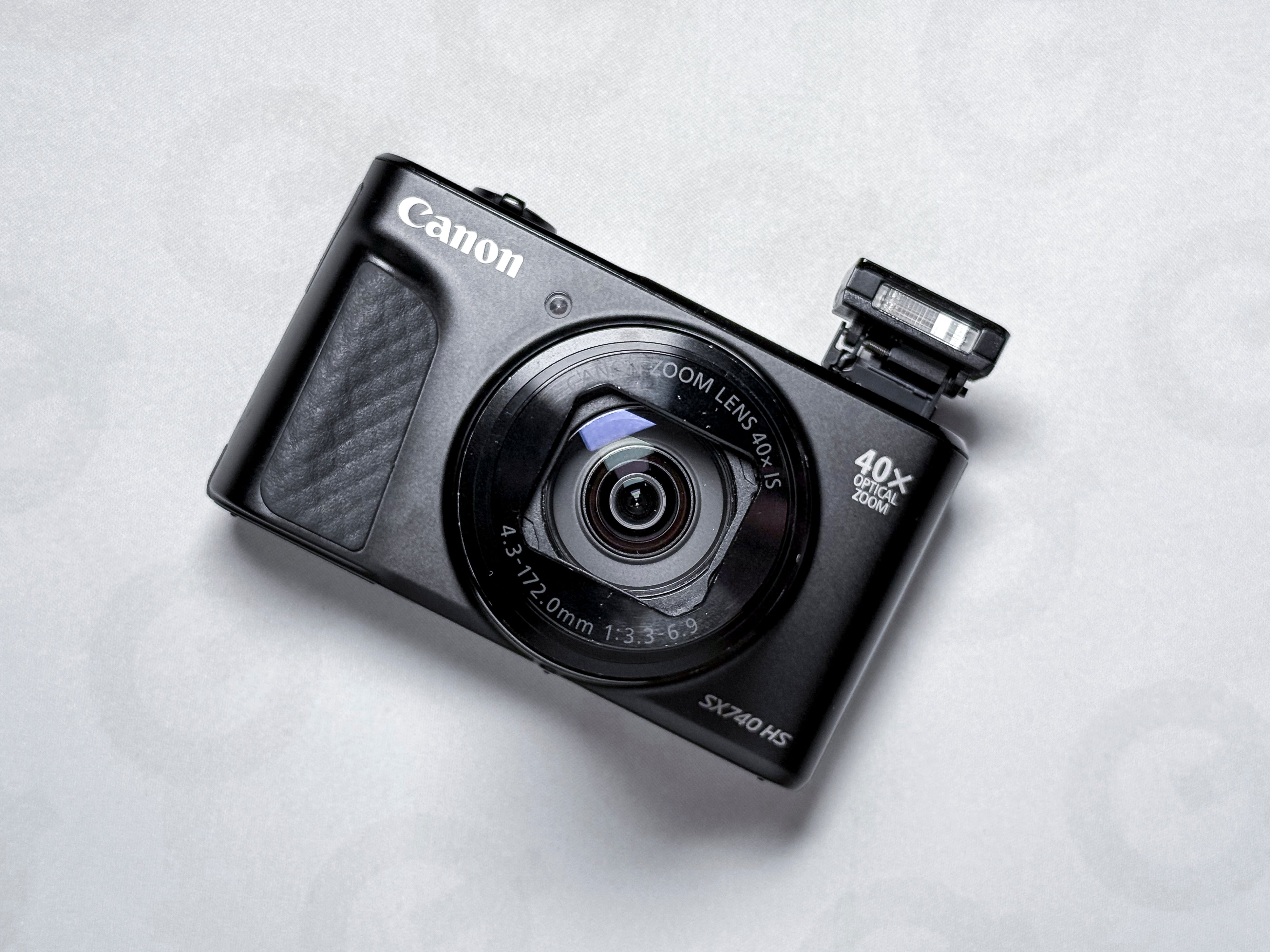Canon SX740 HS Powershot Compact Camera 40x Zoom - Screen Issue