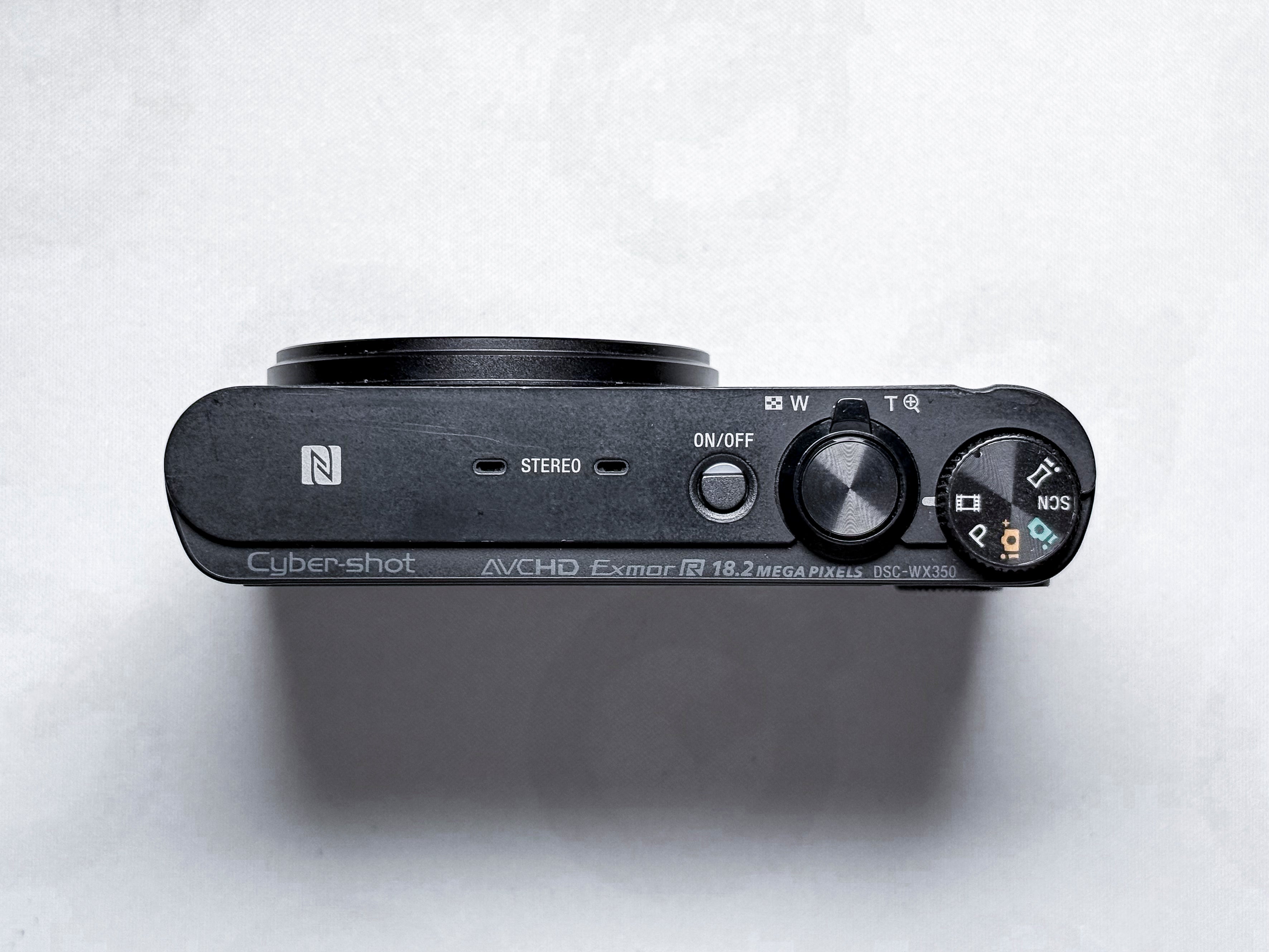 Sony WX350 Cyber-shot 20x Zoom - 1 Year Warranty Excellent DSC-WX350