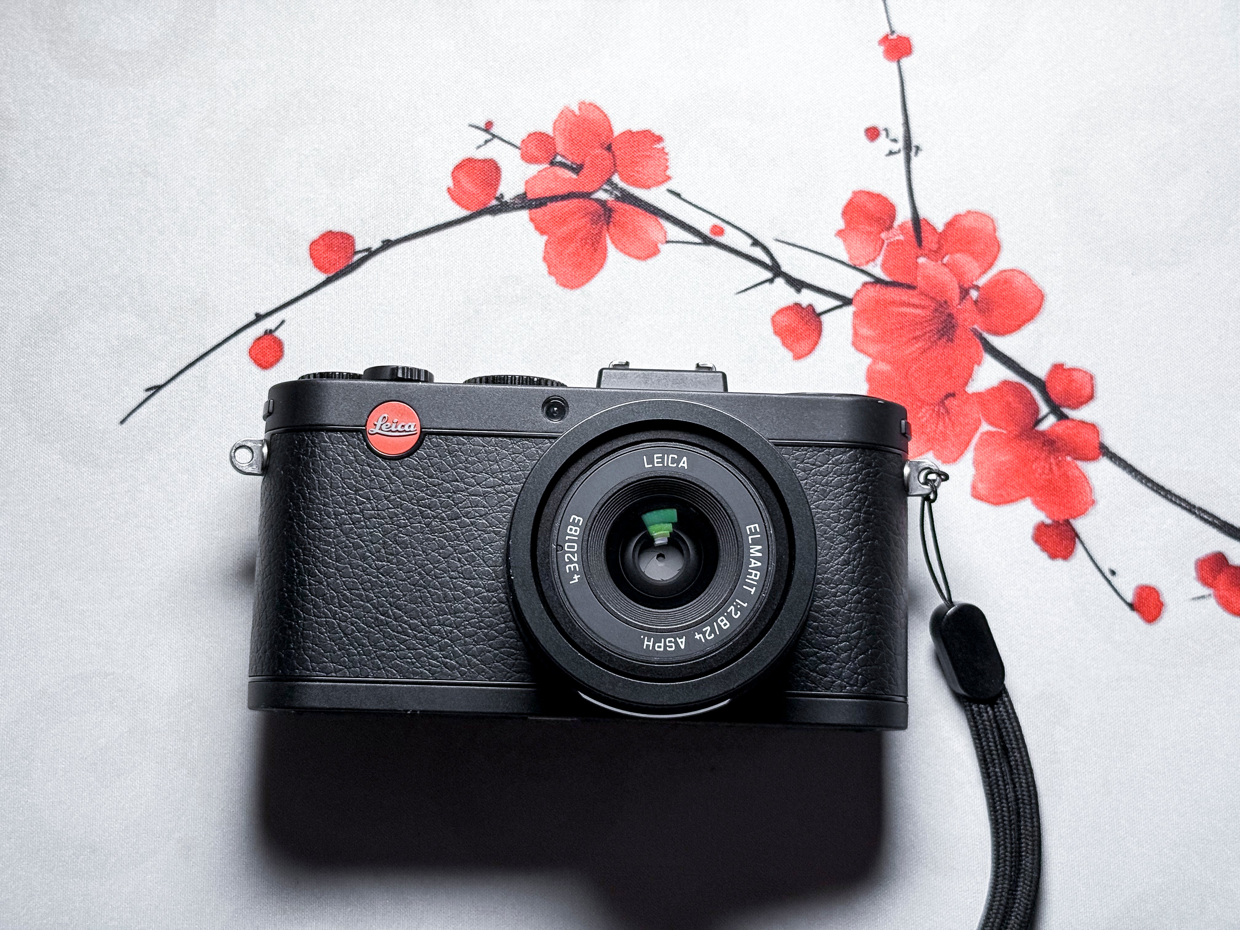 Leica X2 Premium APS-C Camera Elmarit 24mm, Exc 1 Year Warranty, Cleaned Sensor