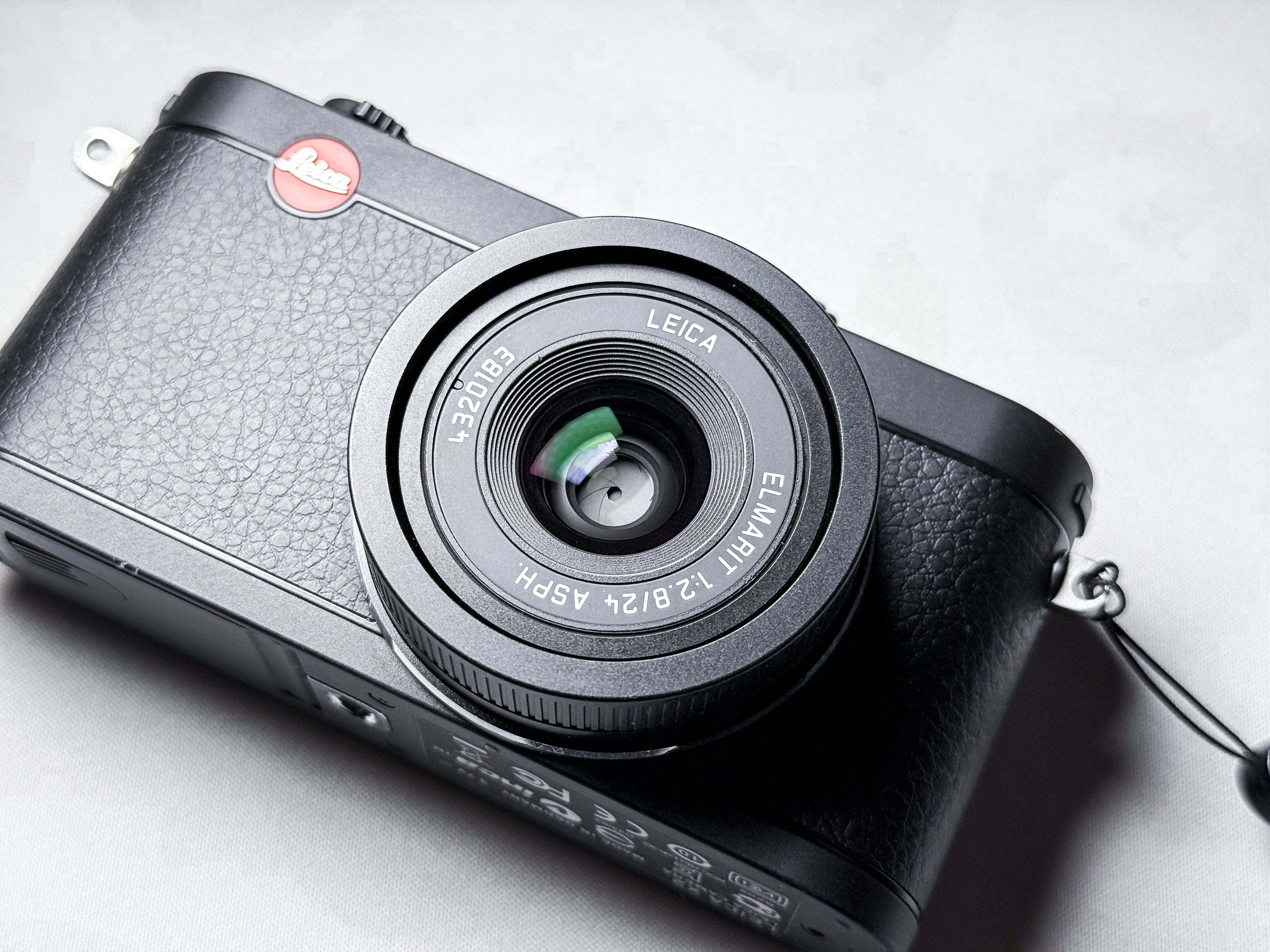 Leica X2 Premium APS-C Camera Elmarit 24mm, Exc 1 Year Warranty, Cleaned Sensor