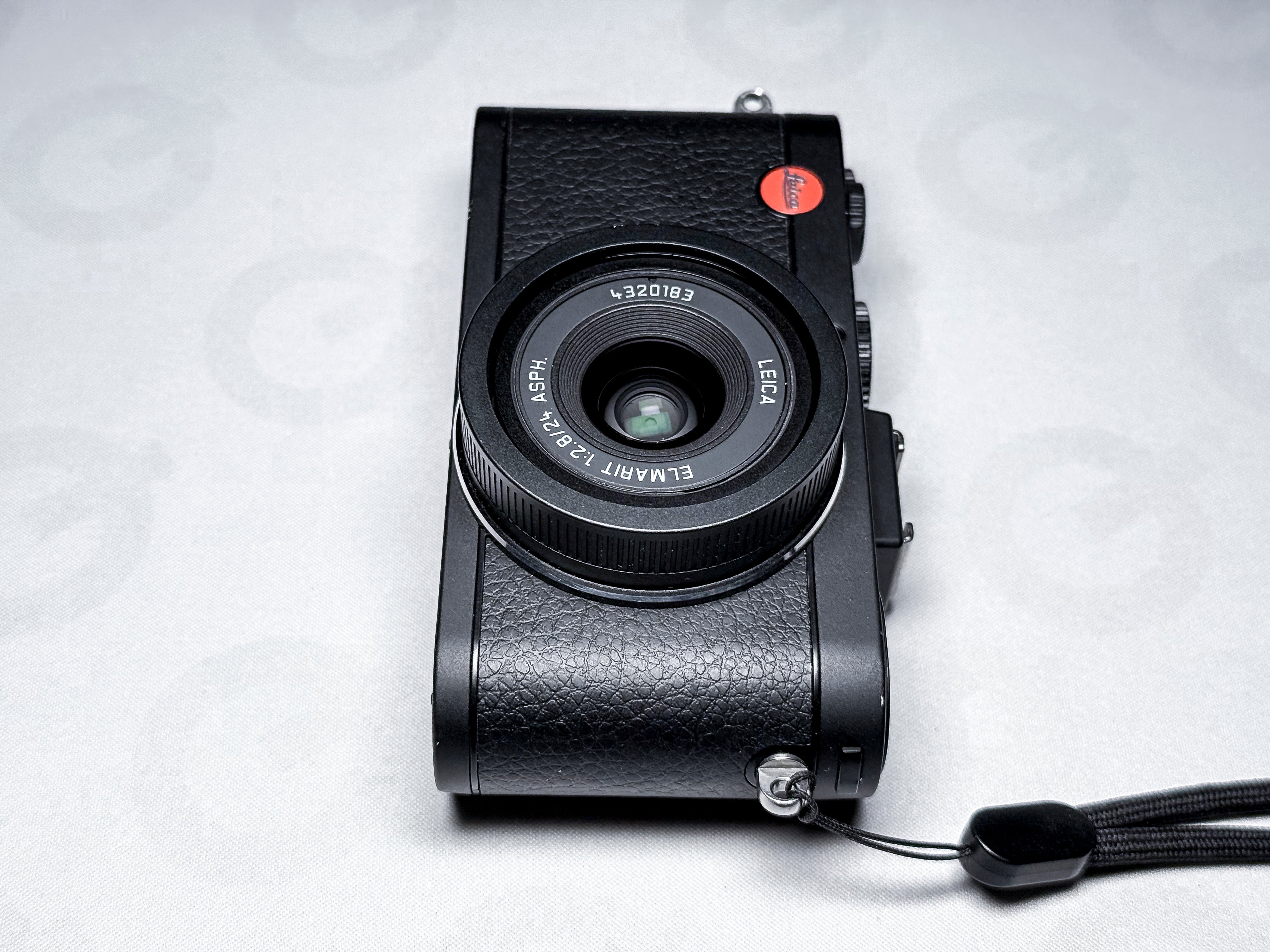 Leica X2 Premium APS-C Camera Elmarit 24mm, Exc 1 Year Warranty, Cleaned Sensor