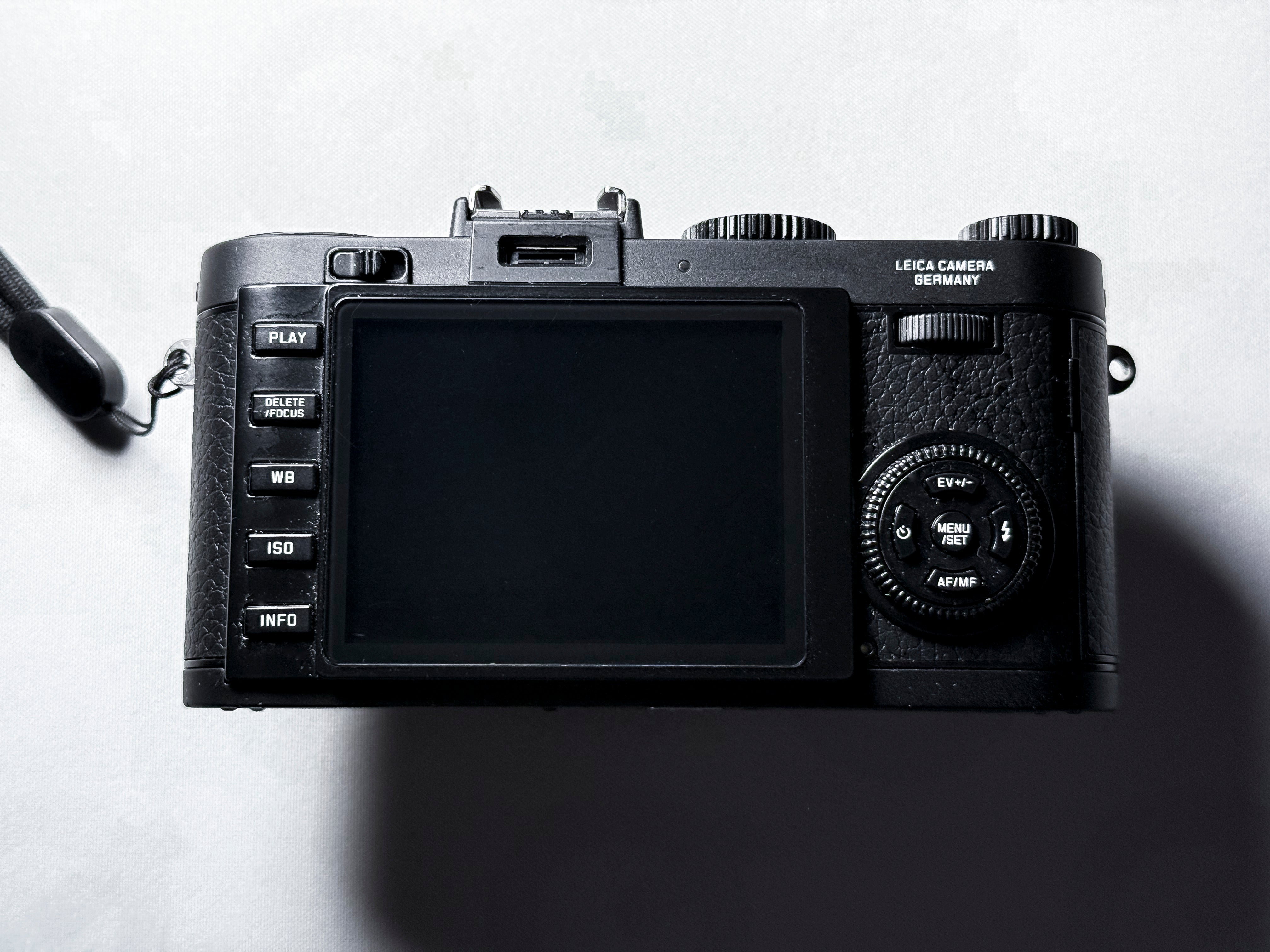 Leica X2 Premium APS-C Camera Elmarit 24mm, Exc 1 Year Warranty, Cleaned Sensor