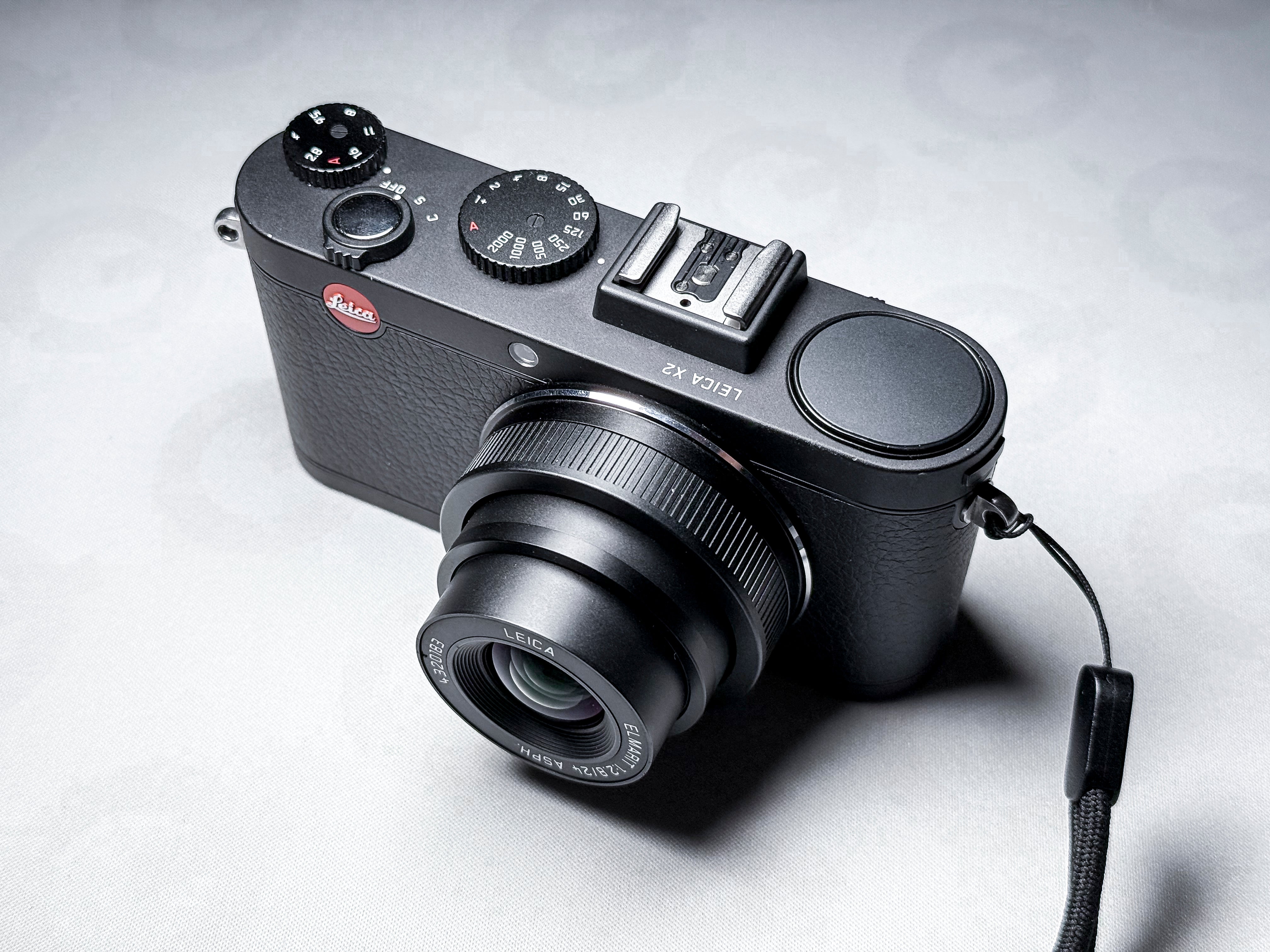 Leica X2 Premium APS-C Camera Elmarit 24mm, Exc 1 Year Warranty, Cleaned Sensor