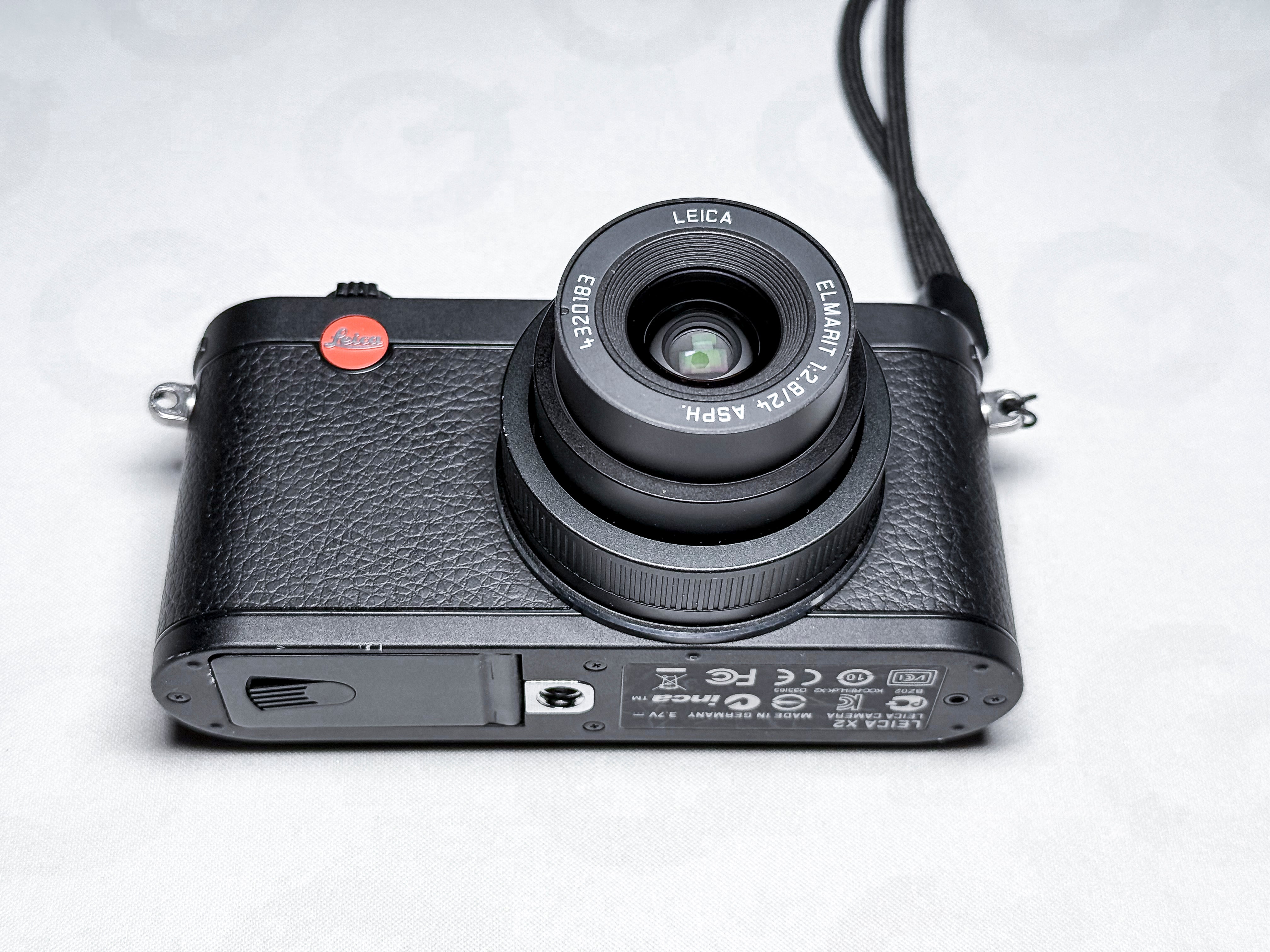 Leica X2 Premium APS-C Camera Elmarit 24mm, Exc 1 Year Warranty, Cleaned Sensor