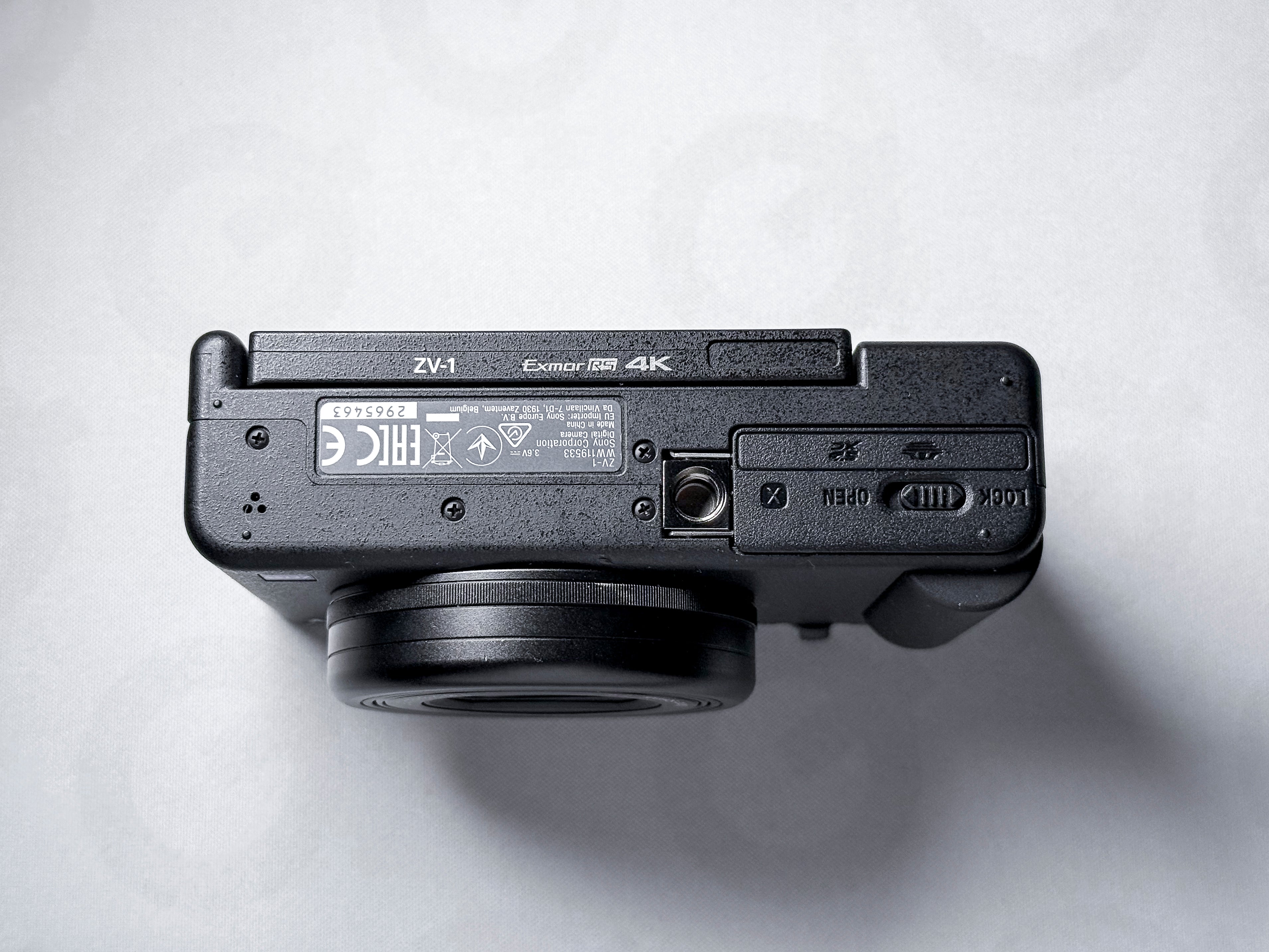 Sony ZV-1 20.1 Mpx Compact Camera 4K Vlog - 1 Year Warranty, Near Mint