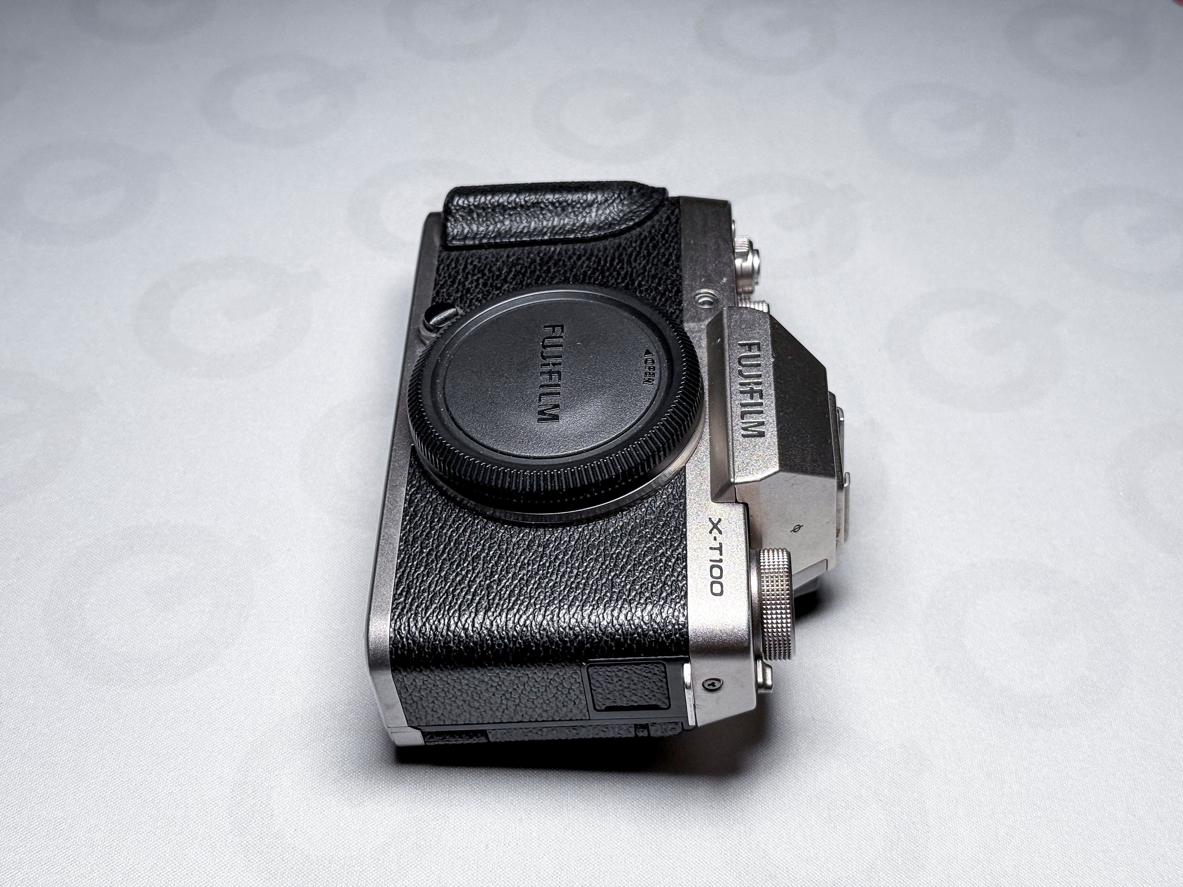 Fujifilm X-T100 APS-C Mirrorless - 1 Year Warranty, Perfectly Working Fuji XT100