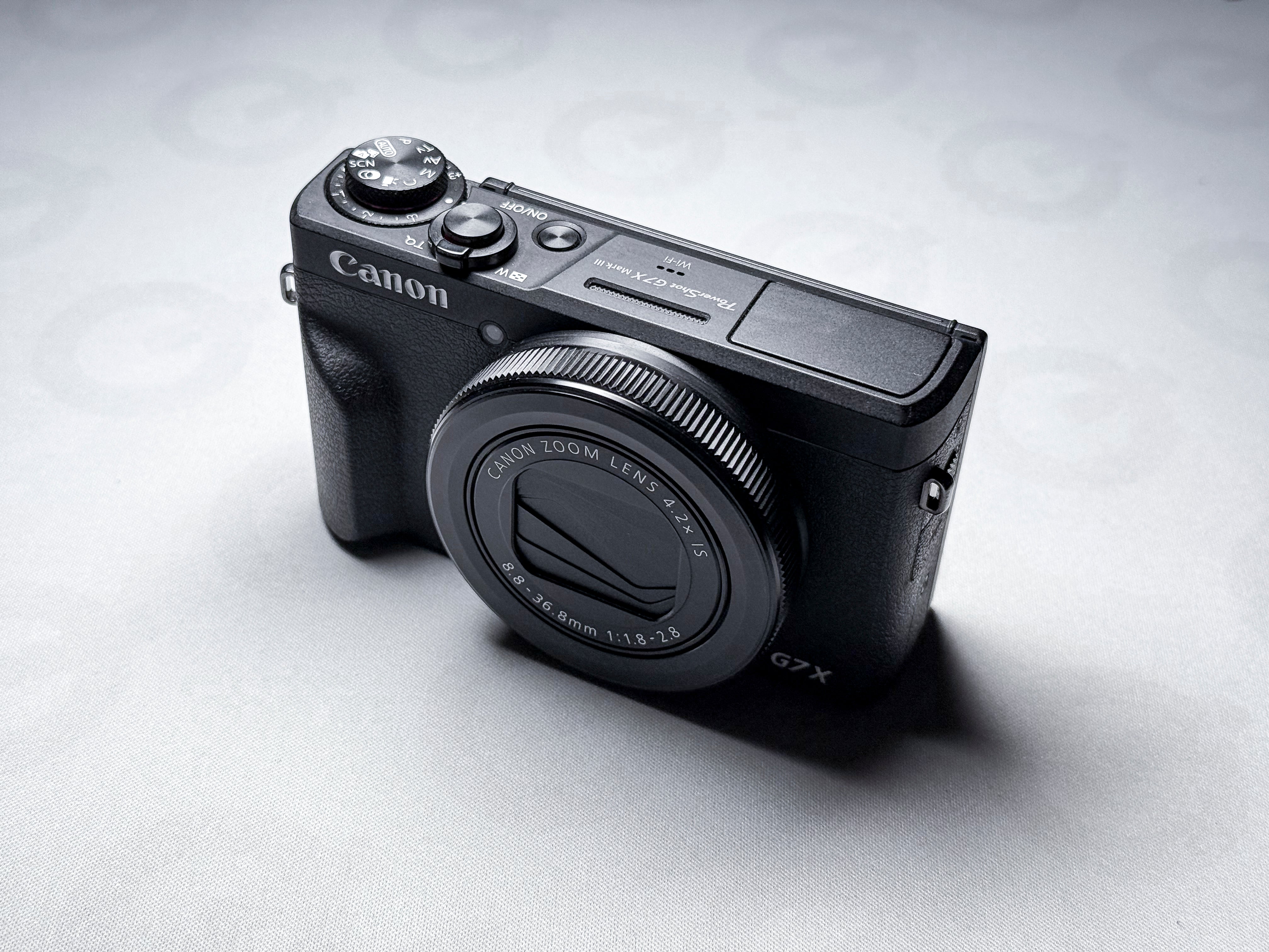 Canon G7X Mark iii 3 Powershot Compact Camera - 1 Year Warranty, Excellent G7 X