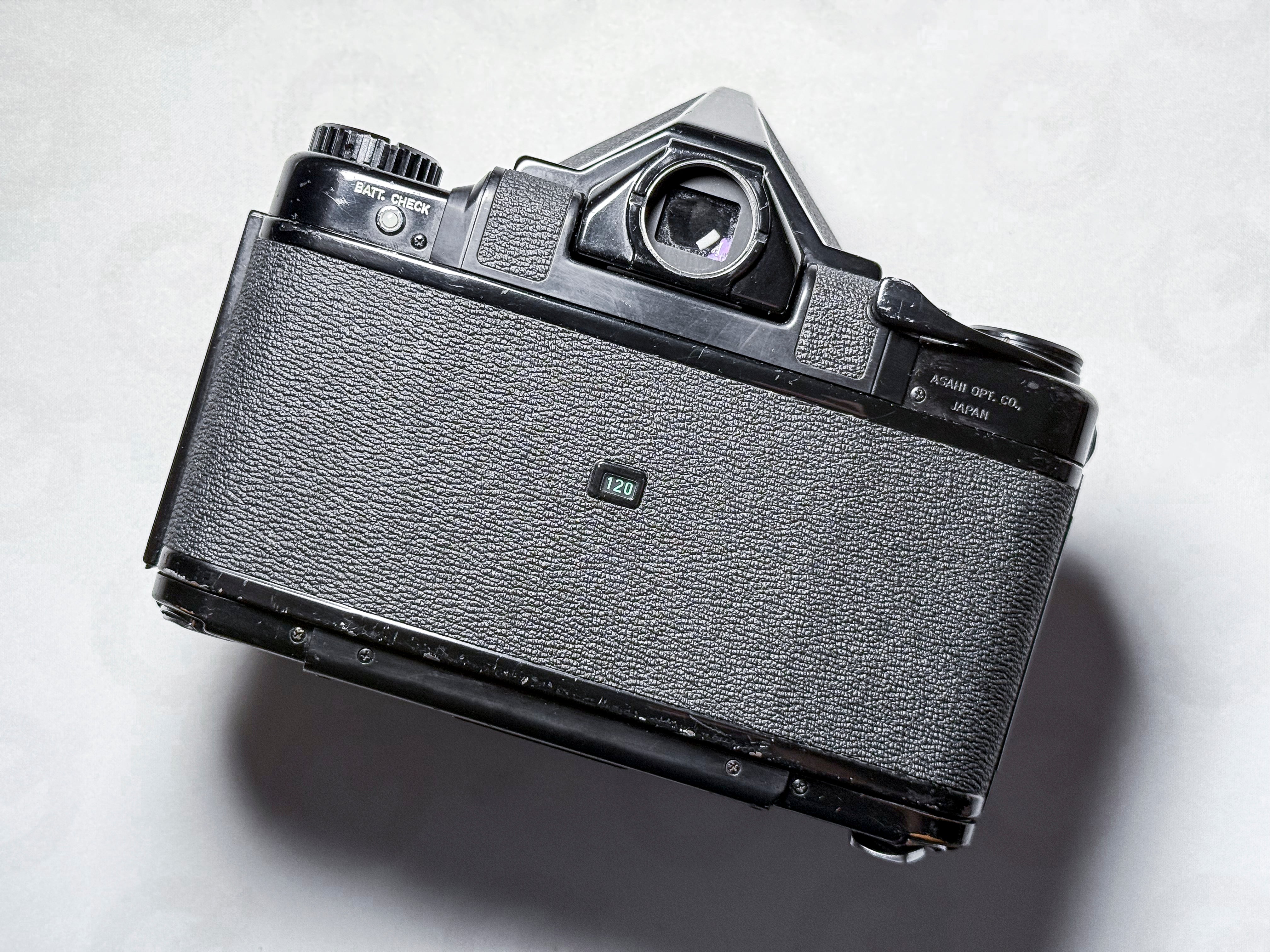 Pentax 67 Medium Format 120 Film Late Model - Exc, Perfectly Working 6x7