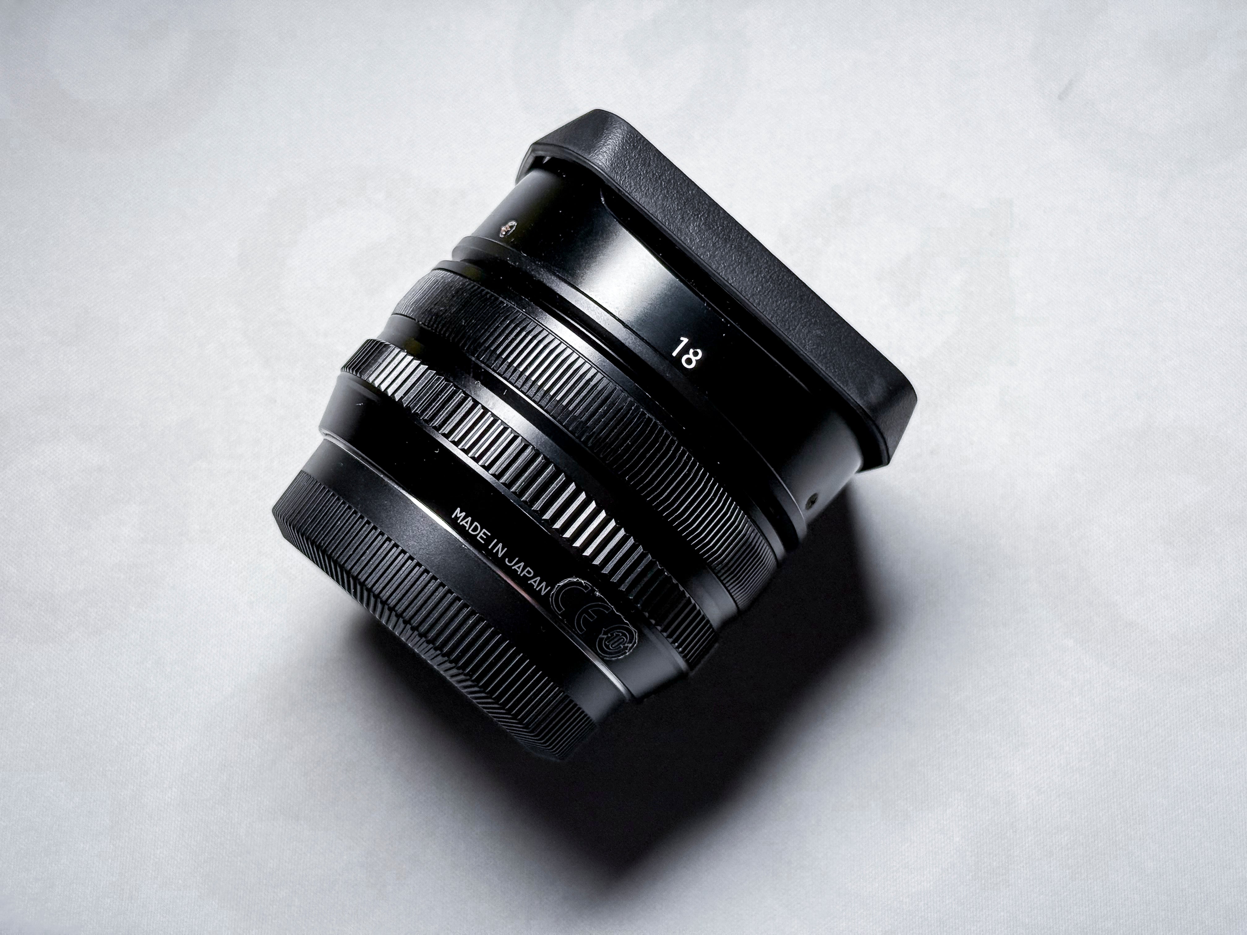 Fujifilm XF 18mm f/2.0 R Fuji Lens - 1 Year Warranty, Perfectly Working