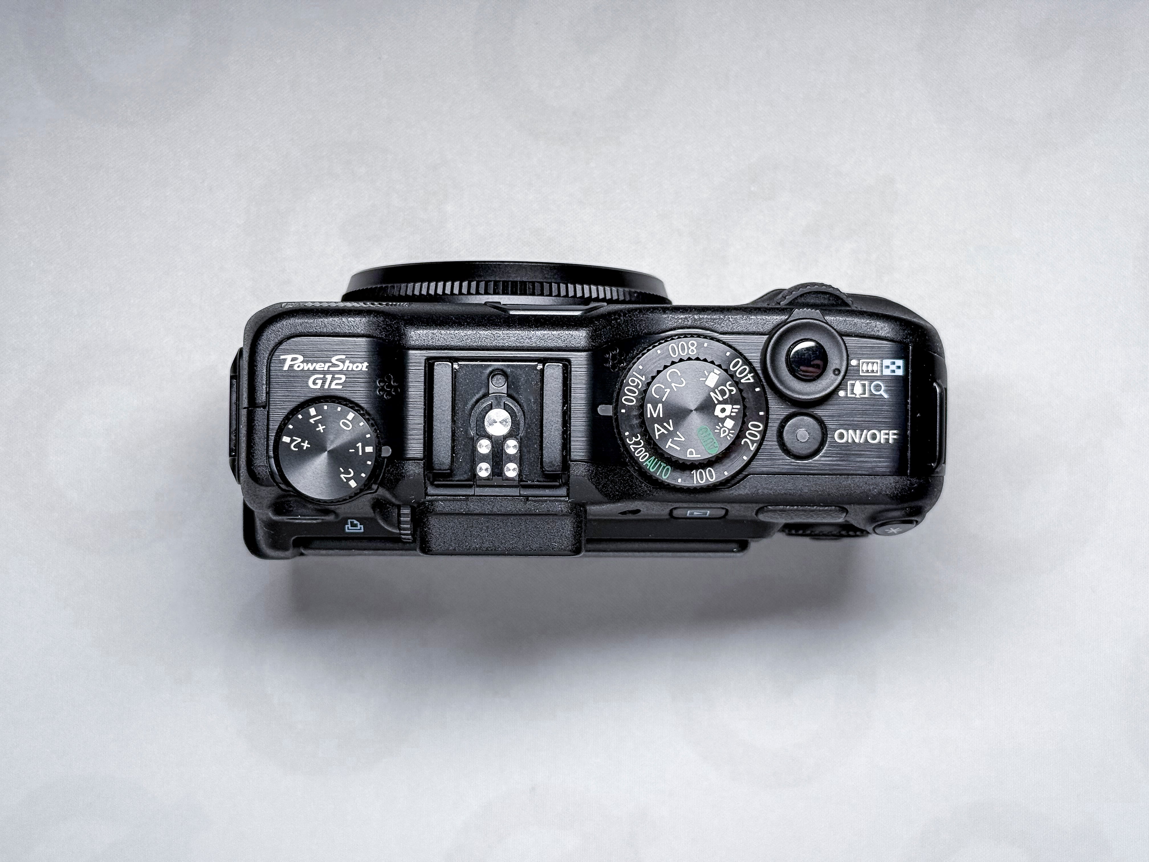 Canon Powershot G12 CCD Compact Camera - 1 Year Warranty, Mint with Case